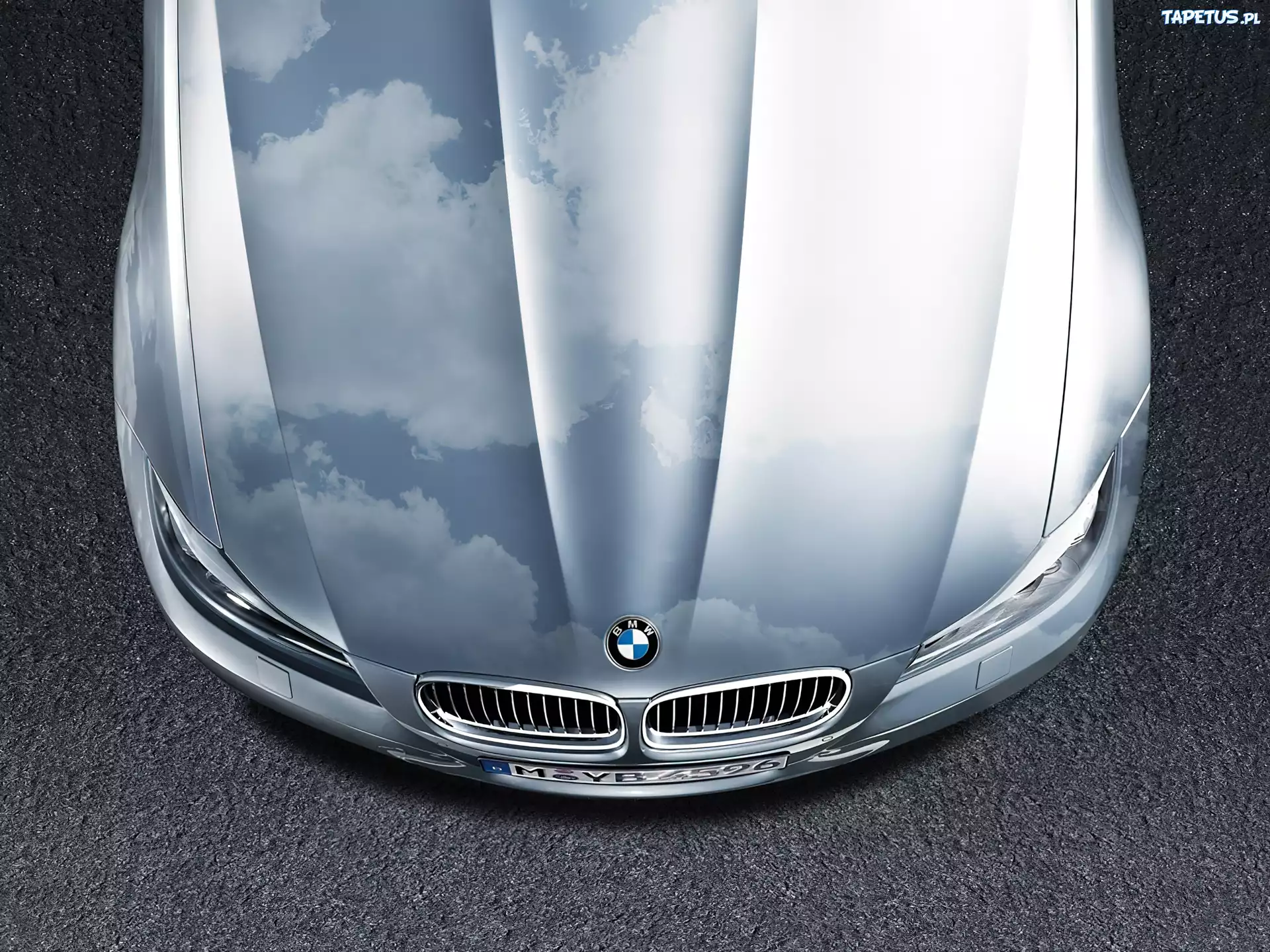 BMW F10, Maska, Odbicie
