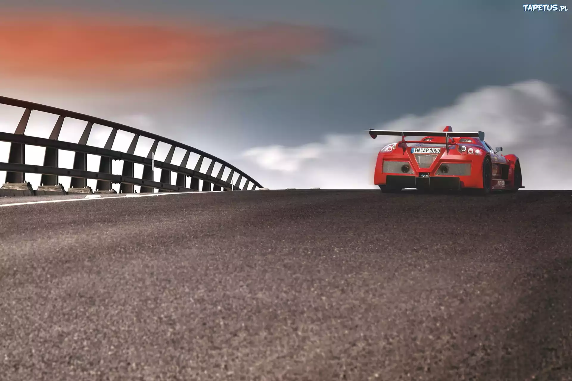 Gumpert Apollo, Tor, Wyścigowy