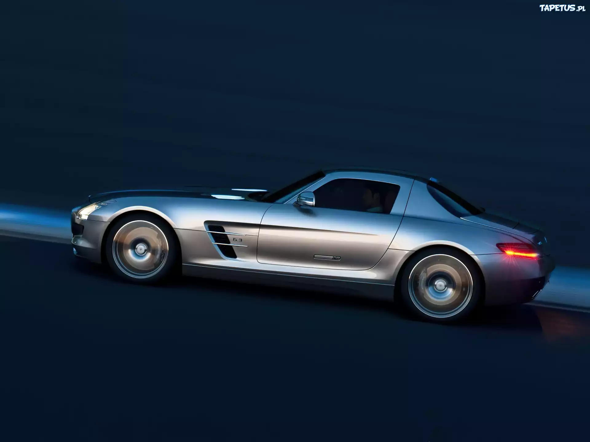 Mercedes SLS, Sportowa, Sylwetka