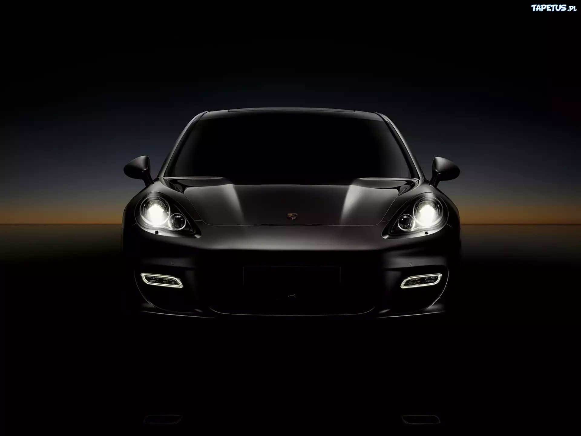 Porsche Panamera, Światła, Maska