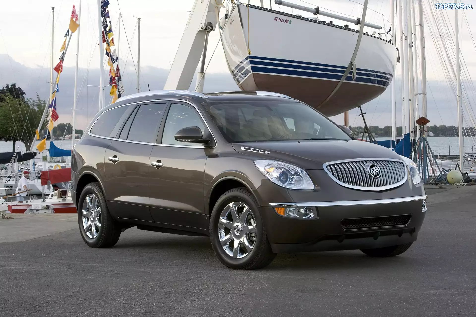 Buick Enclave, Jachty, Przystań