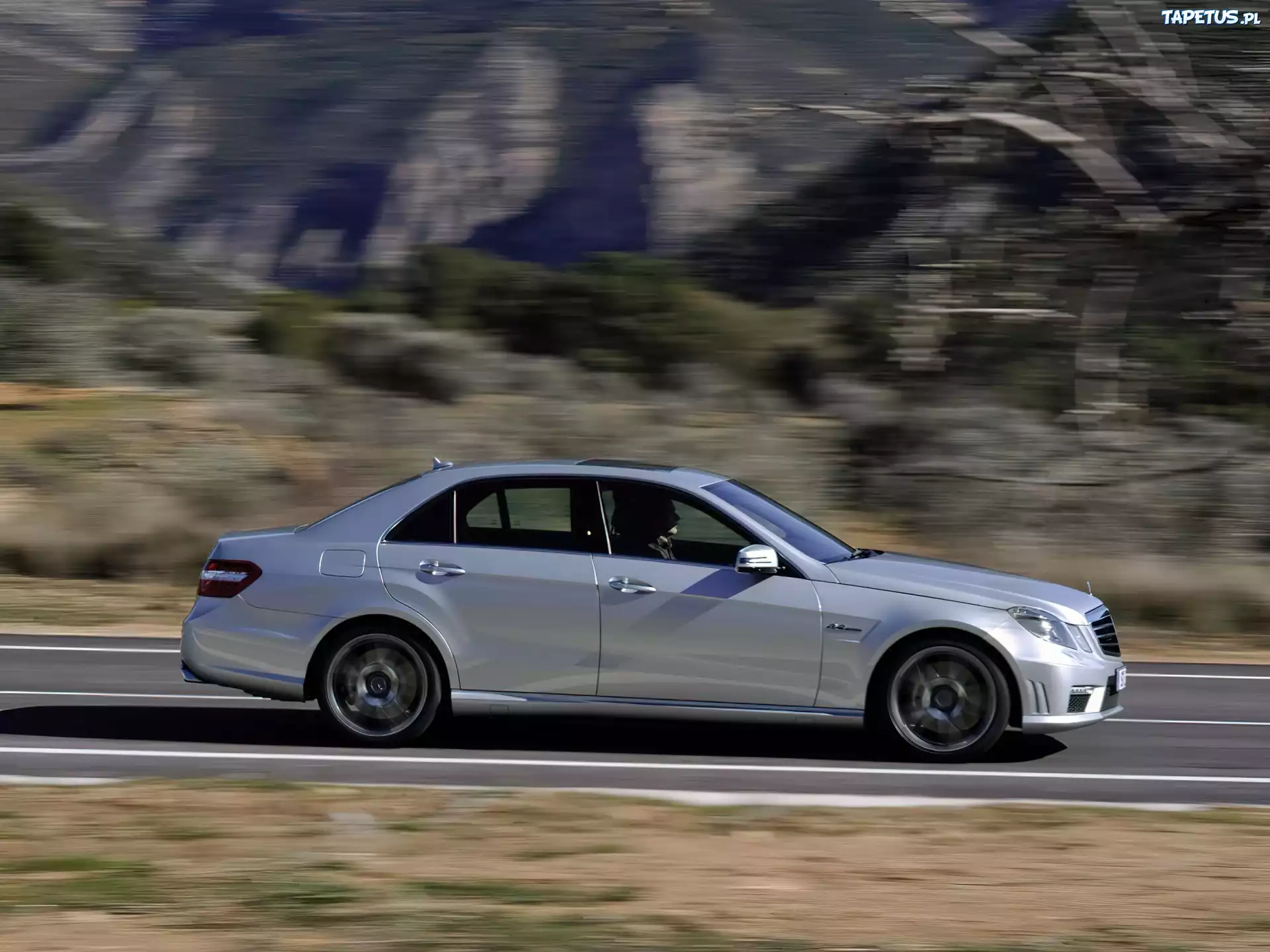 Mercedes Benz, W212