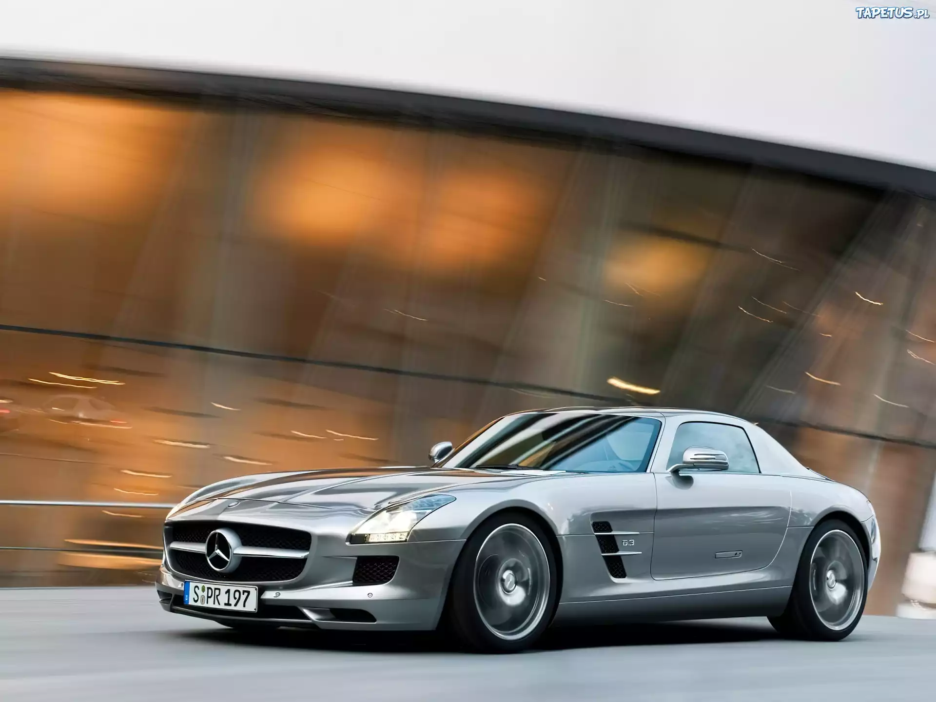 Mercedes SLS, AMG, Wloty, Powietrza