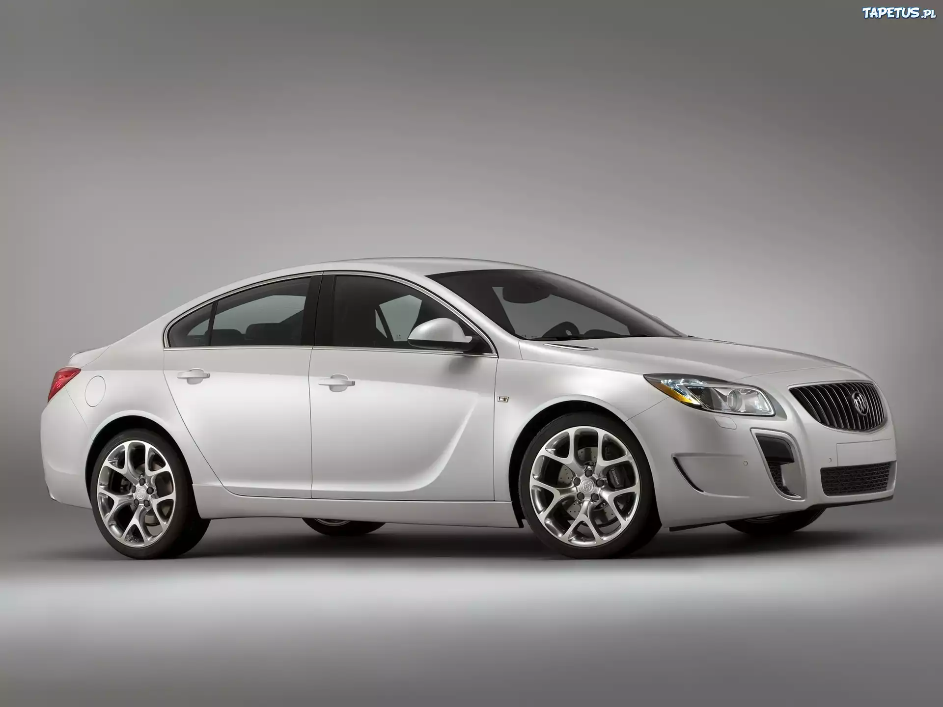 Biały, Buick Regal GS