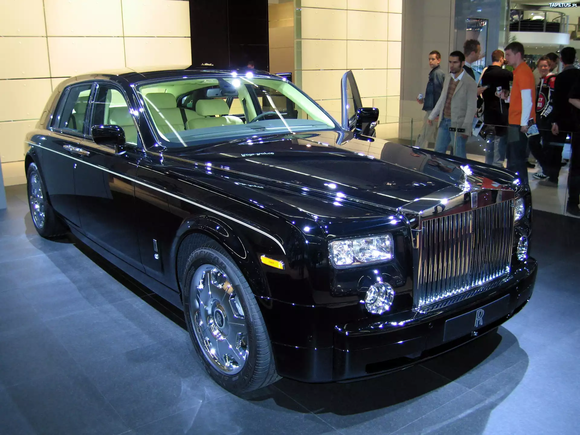 Rolls-Royce Phantom, Salon, Genewa