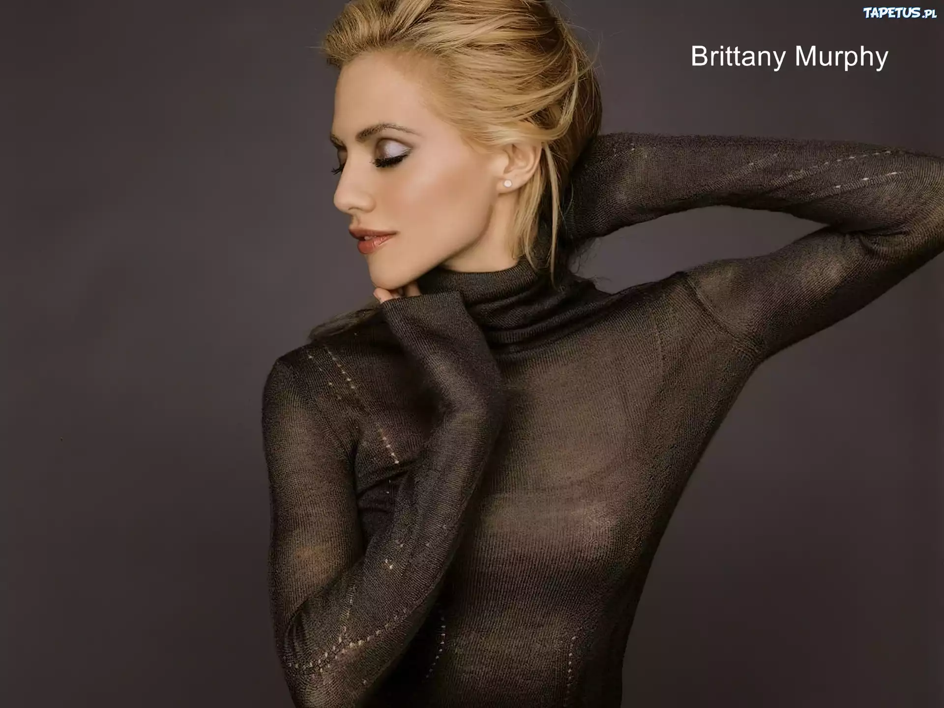 Brittany Murphy, Sweterek