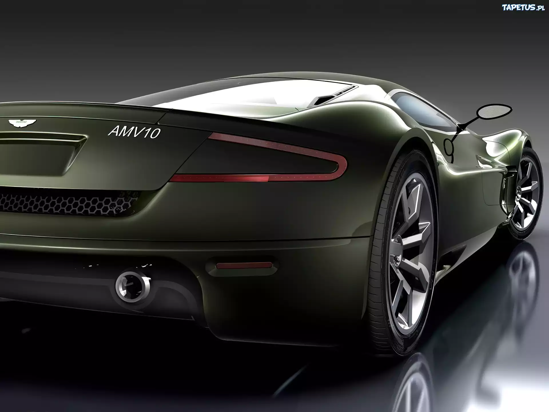 Aston Martin AMV10