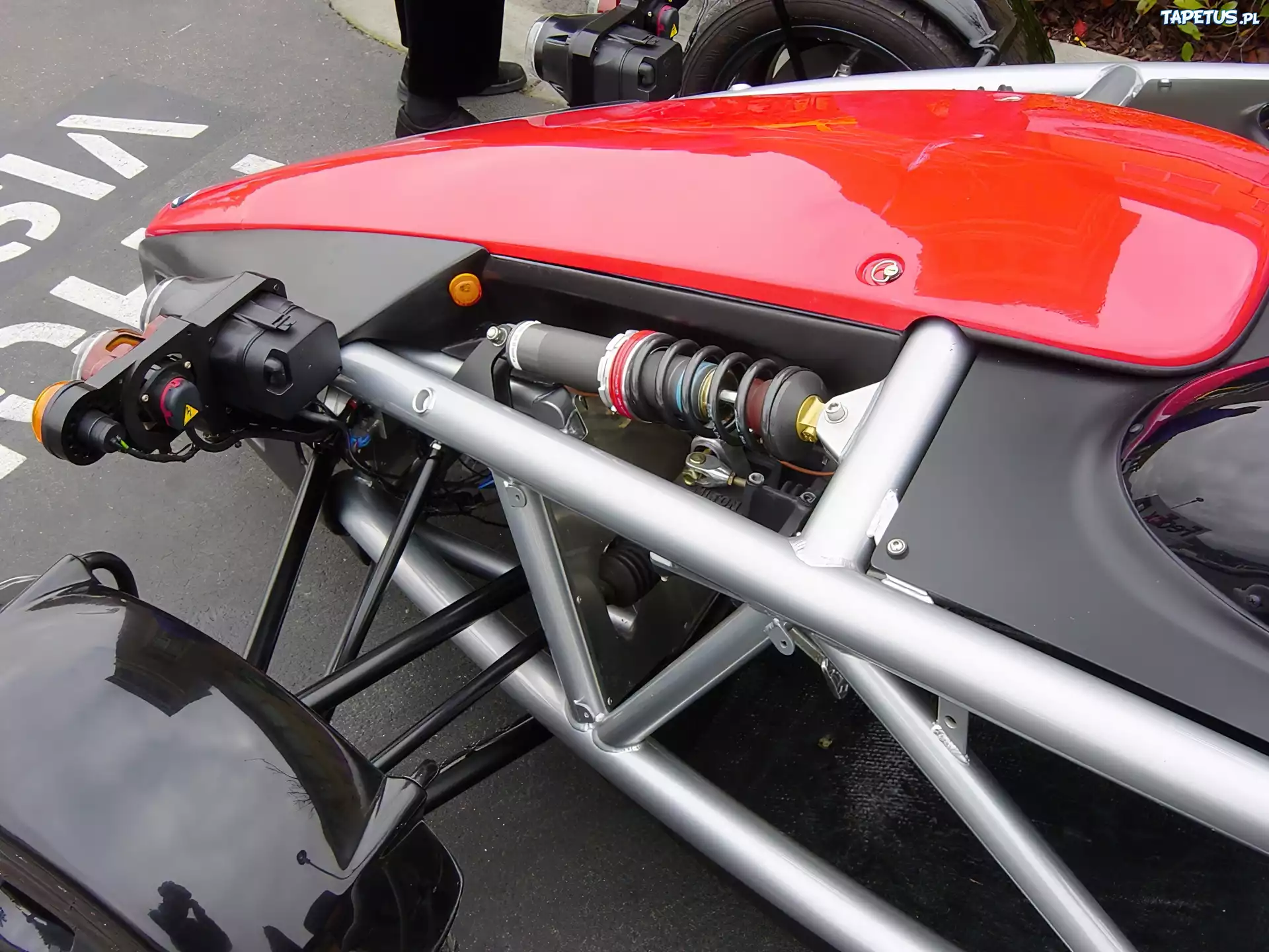 Ariel Atom, Amortyzator, Sprężyna, Wahacz