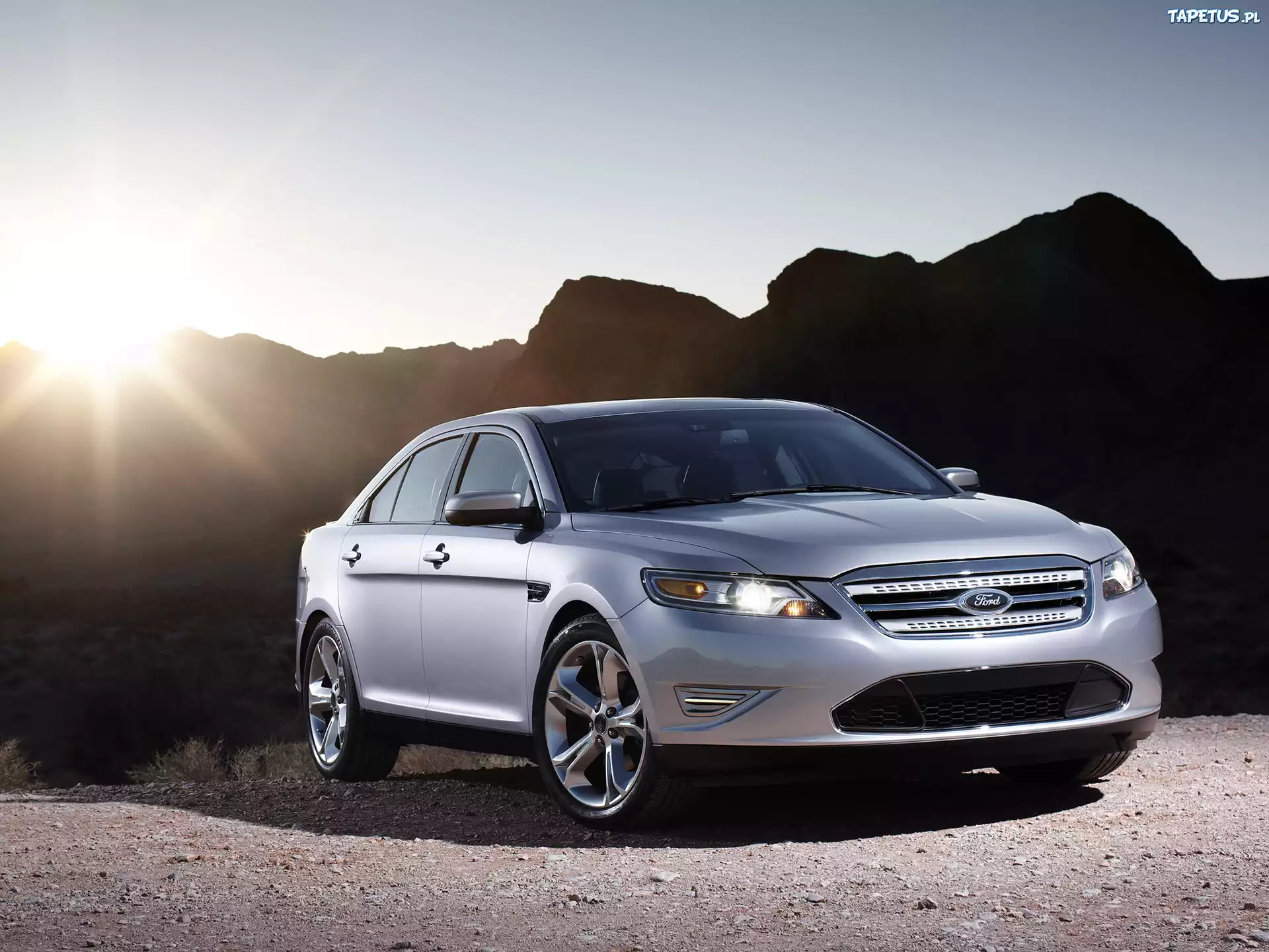 Przód, Ford Taurus, Grill