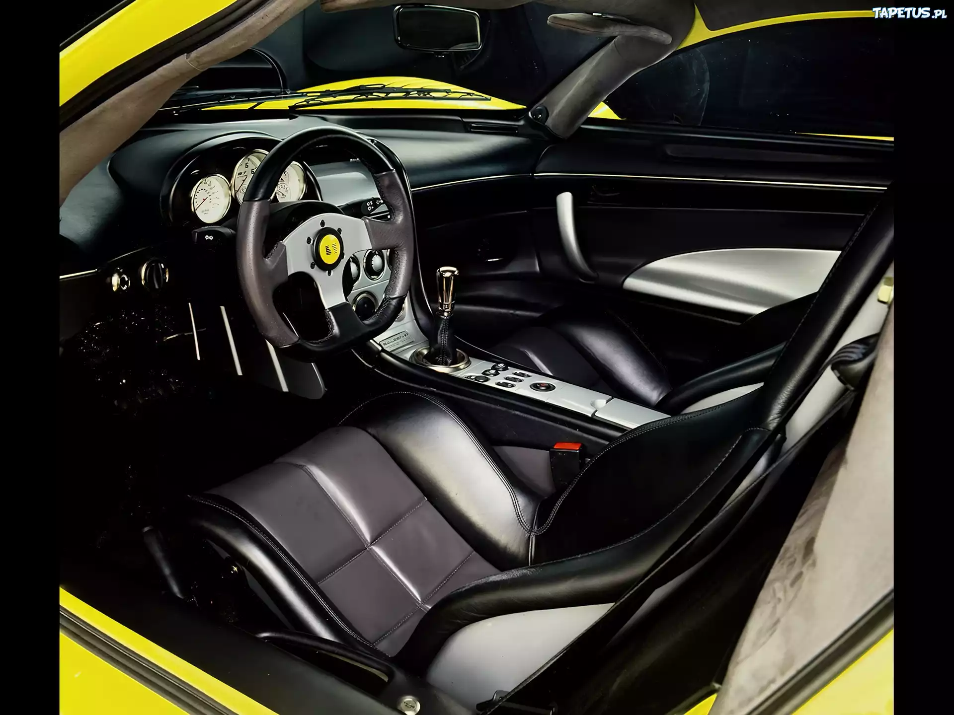 Saleen S7, Kubełkowe, Fotele