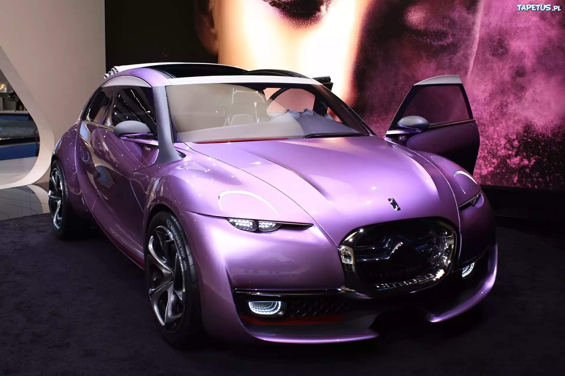 Citroen Revolte, Maska, Reflektor