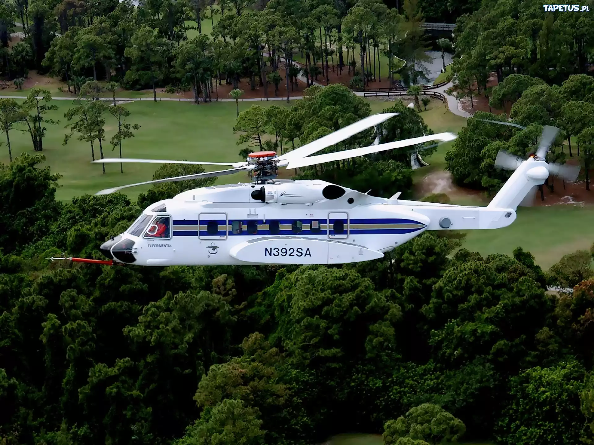 Sikorsky S-92, Schowane, Podwozie