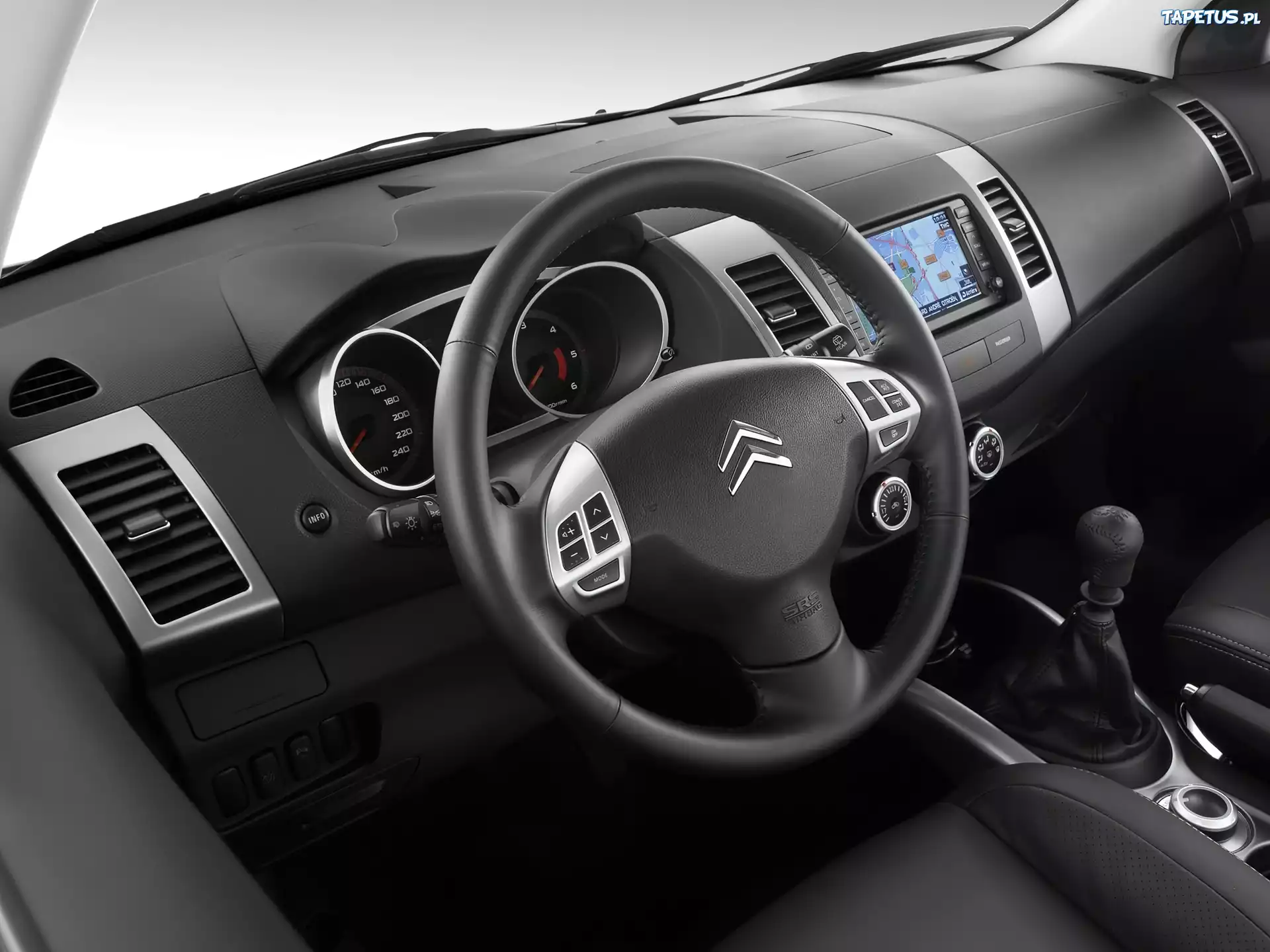 Citroen C-Crosser, Kierownica, Wielofunkcyjna
