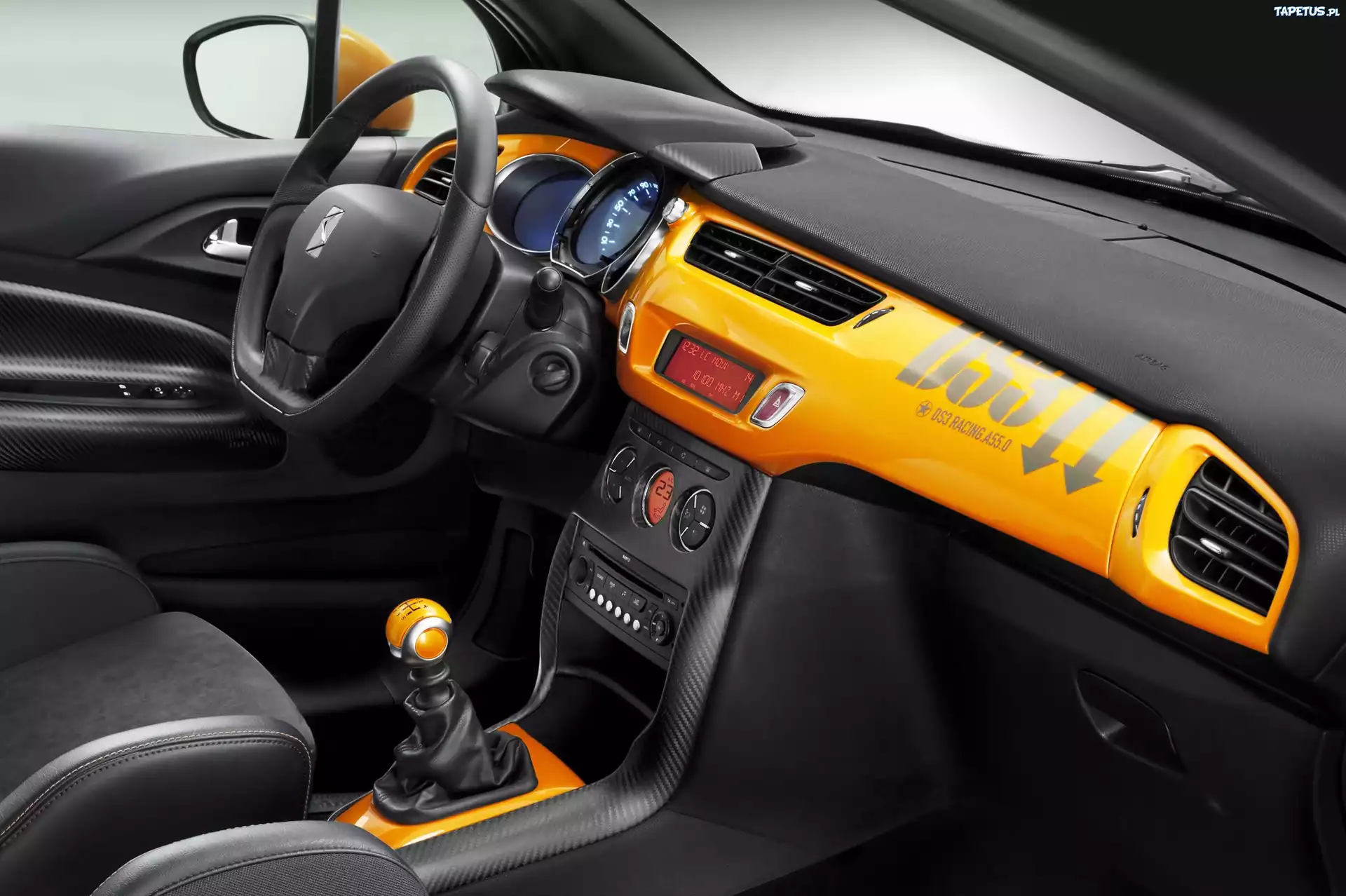 Citroen DS3, Wnętrze, Racing