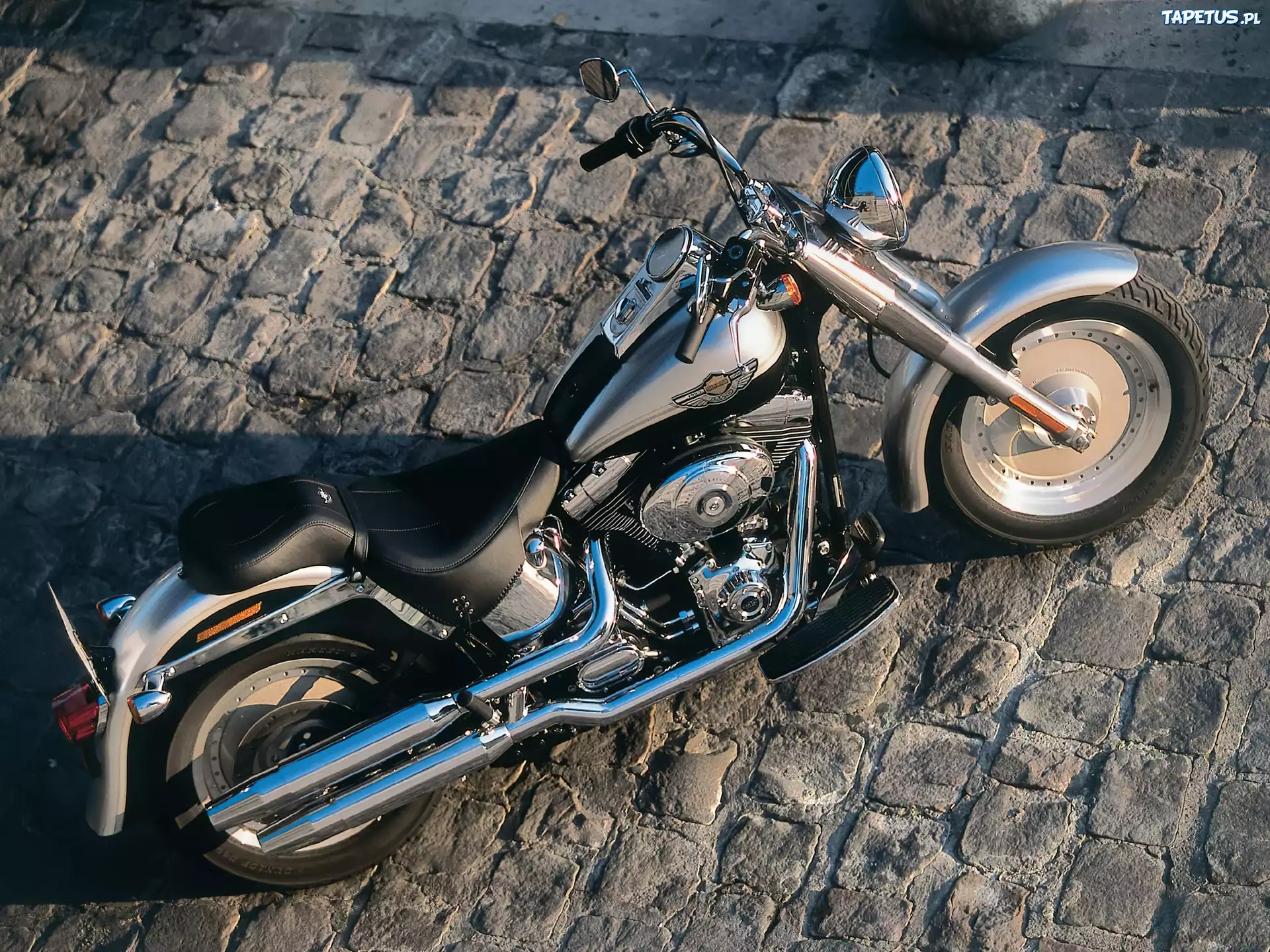 Harley Davidson Fat Boy, Kierownica, Półki