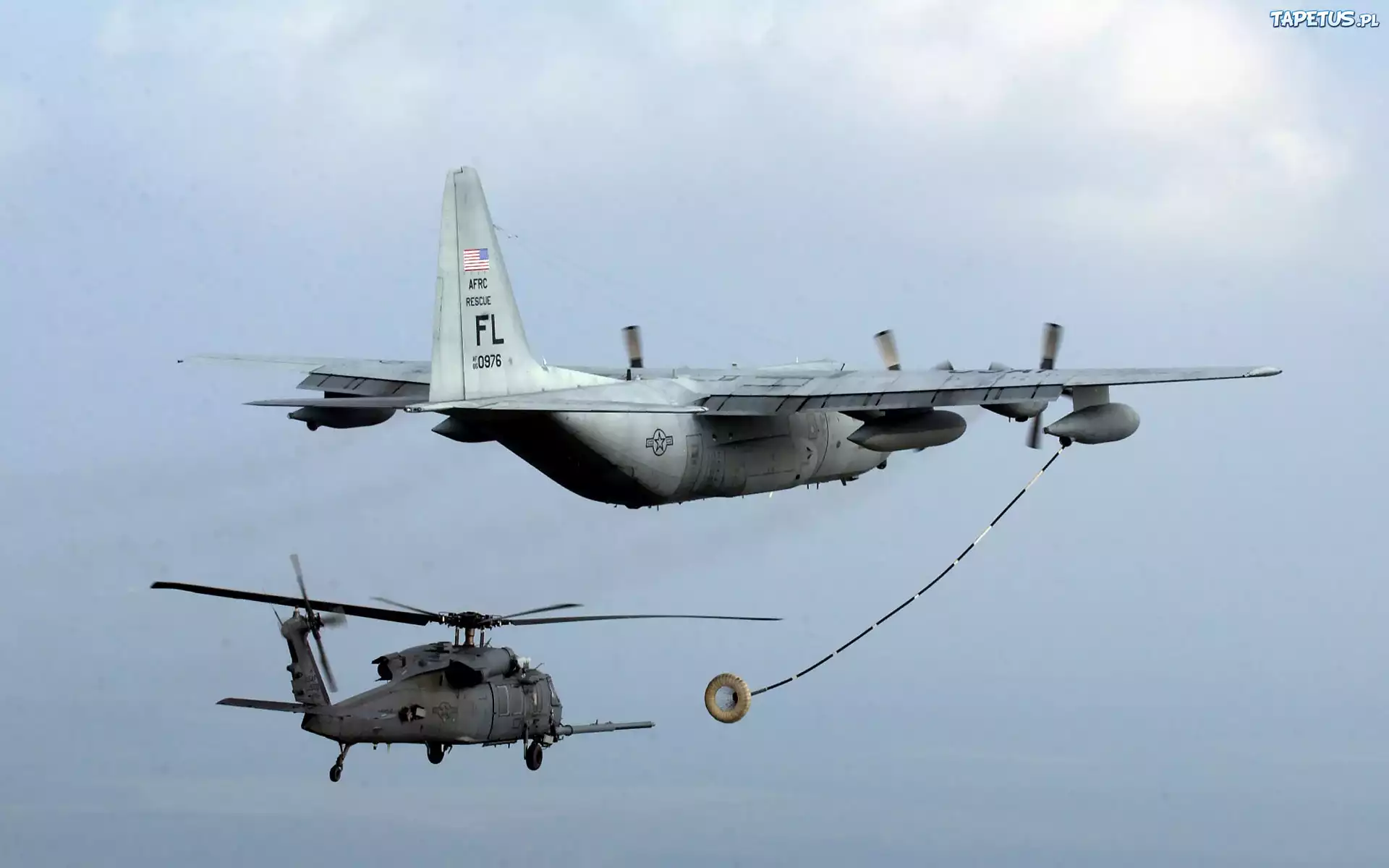 KC-130 Hercules, Sikorsky HH-60 Pave Hawk