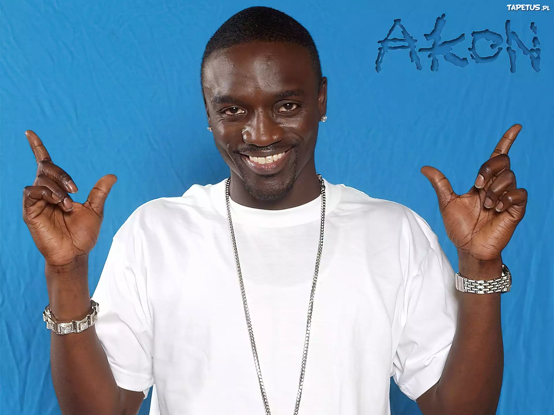 Akon, Zegarek