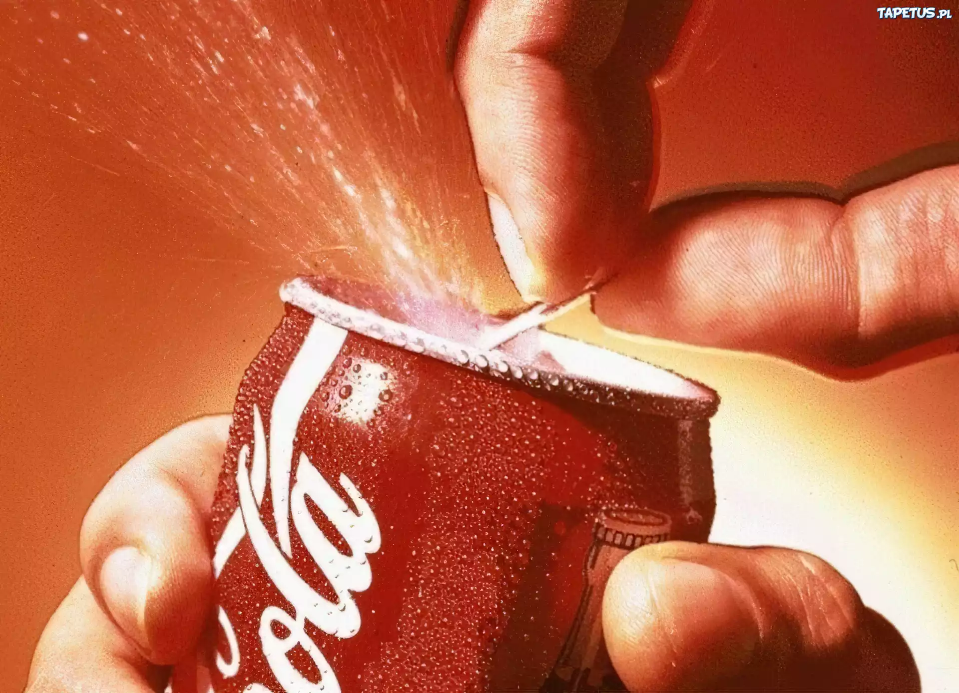 Coca-Cola, Puszka, Gaz