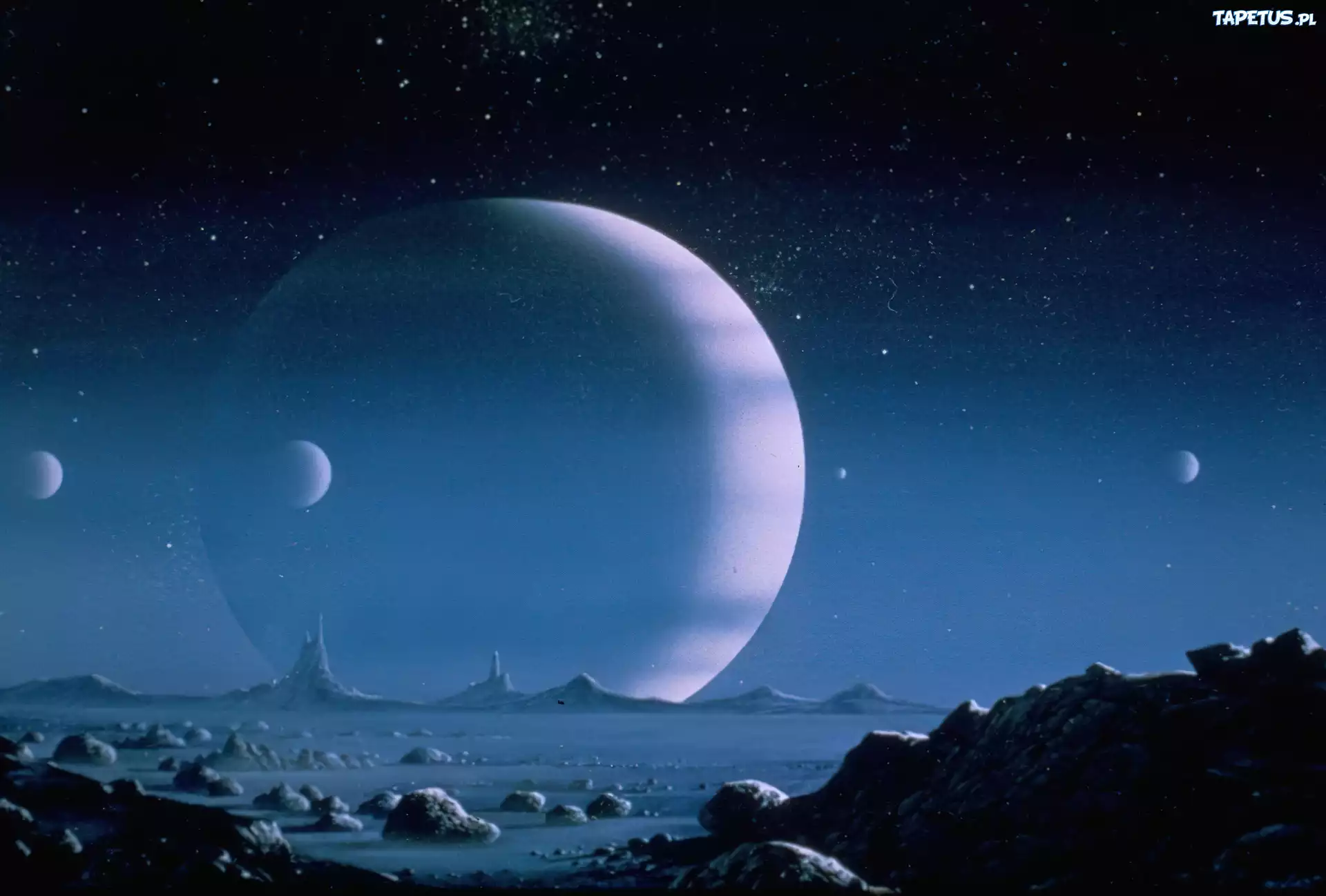 Saturn, Powierzchnia, Planety