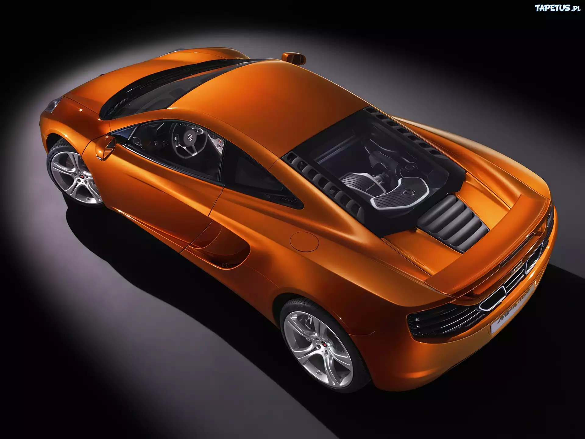 McLaren MP4-12C, Silnik