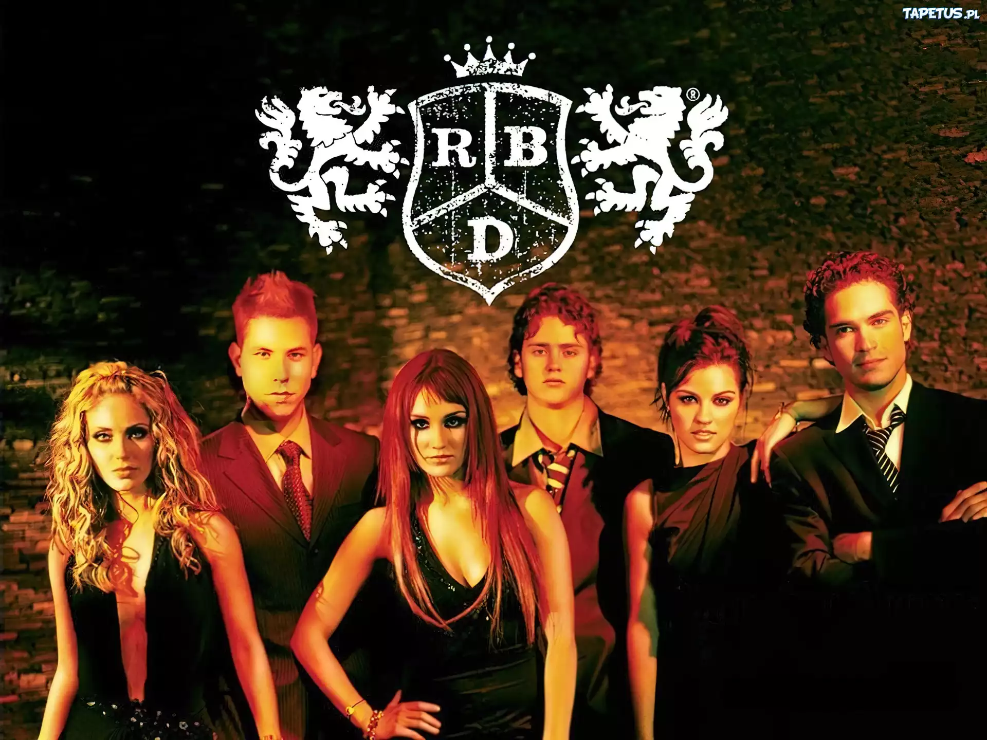 Anahi Portilla, Ucker, Christpher Uckermann, Poncho, Alfonso Herrera, Maite Perroni, Dulce Maria