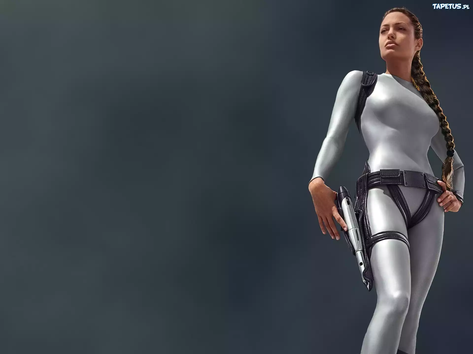 Angelina Jolie, kombinezon