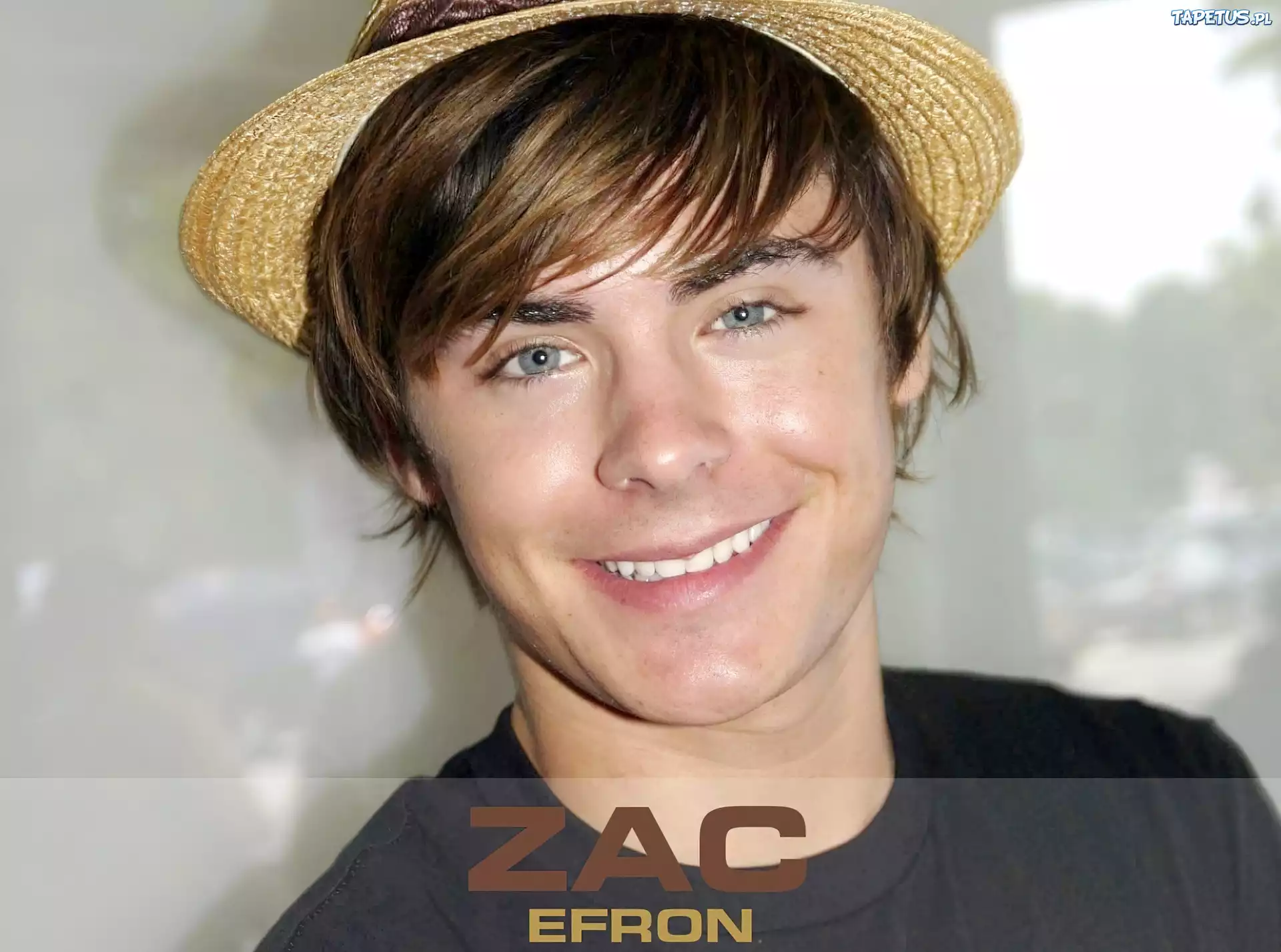 Zac Efron, Kapelusz