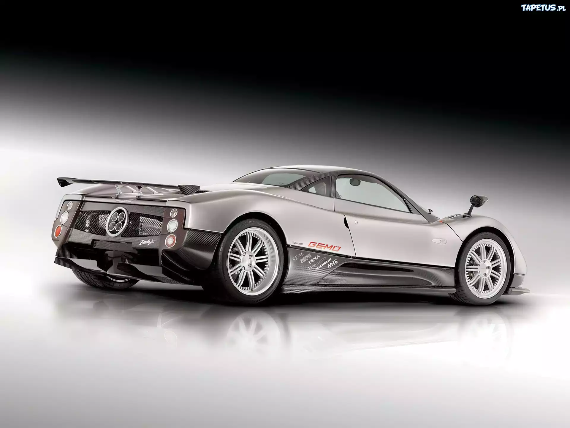 Pagani Zonda F, Układ, Wydechowy