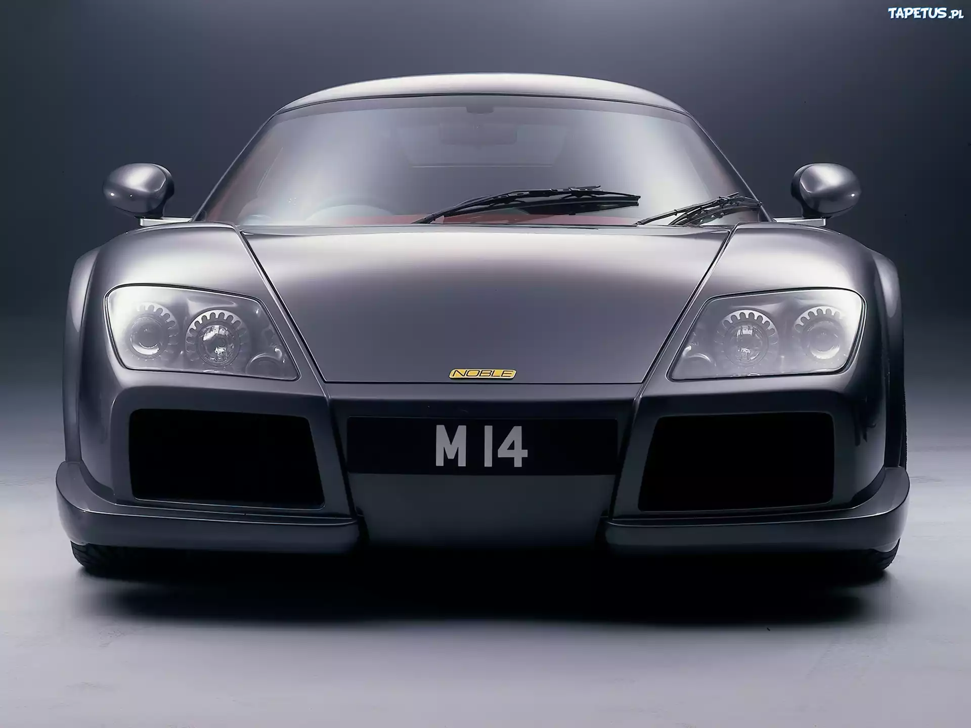 Przód, Noble M14, Maska