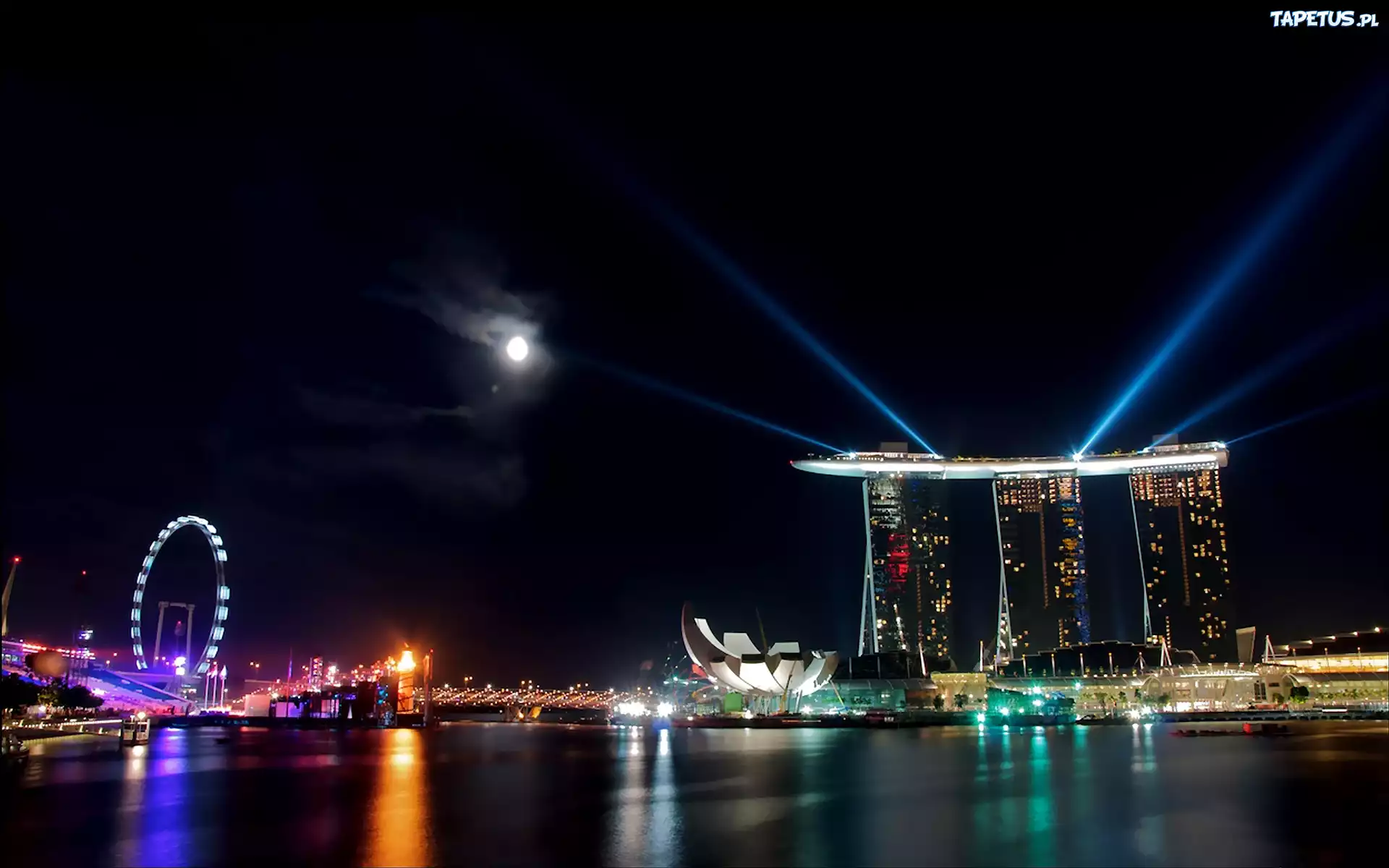 Singapur, Marina Bay Sands, Księżyc