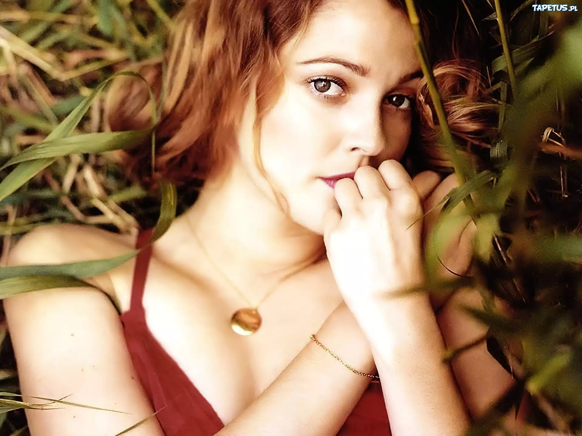 Drew Barrymore, naszyjnik