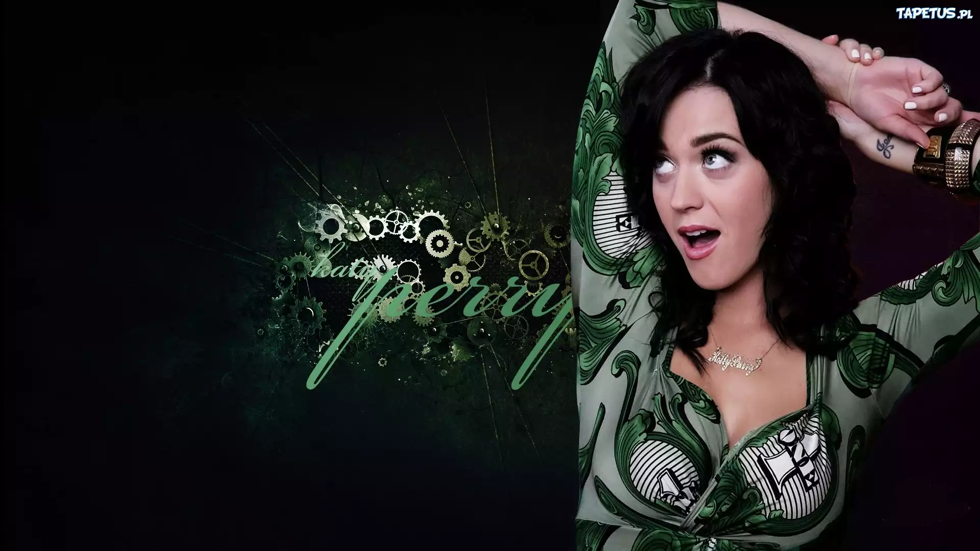 Katy Perry, Naszyjnik