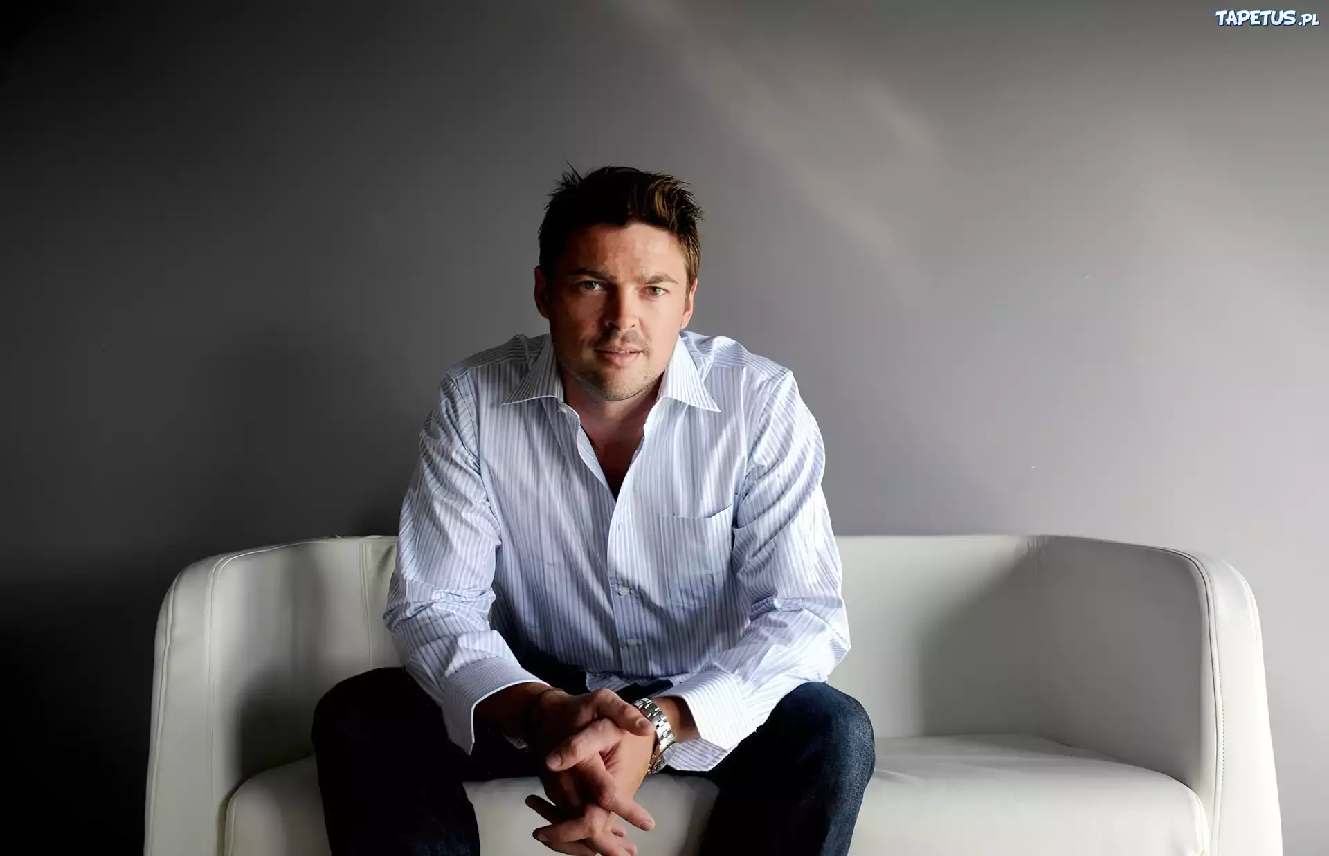 Aktor, Karl Urban