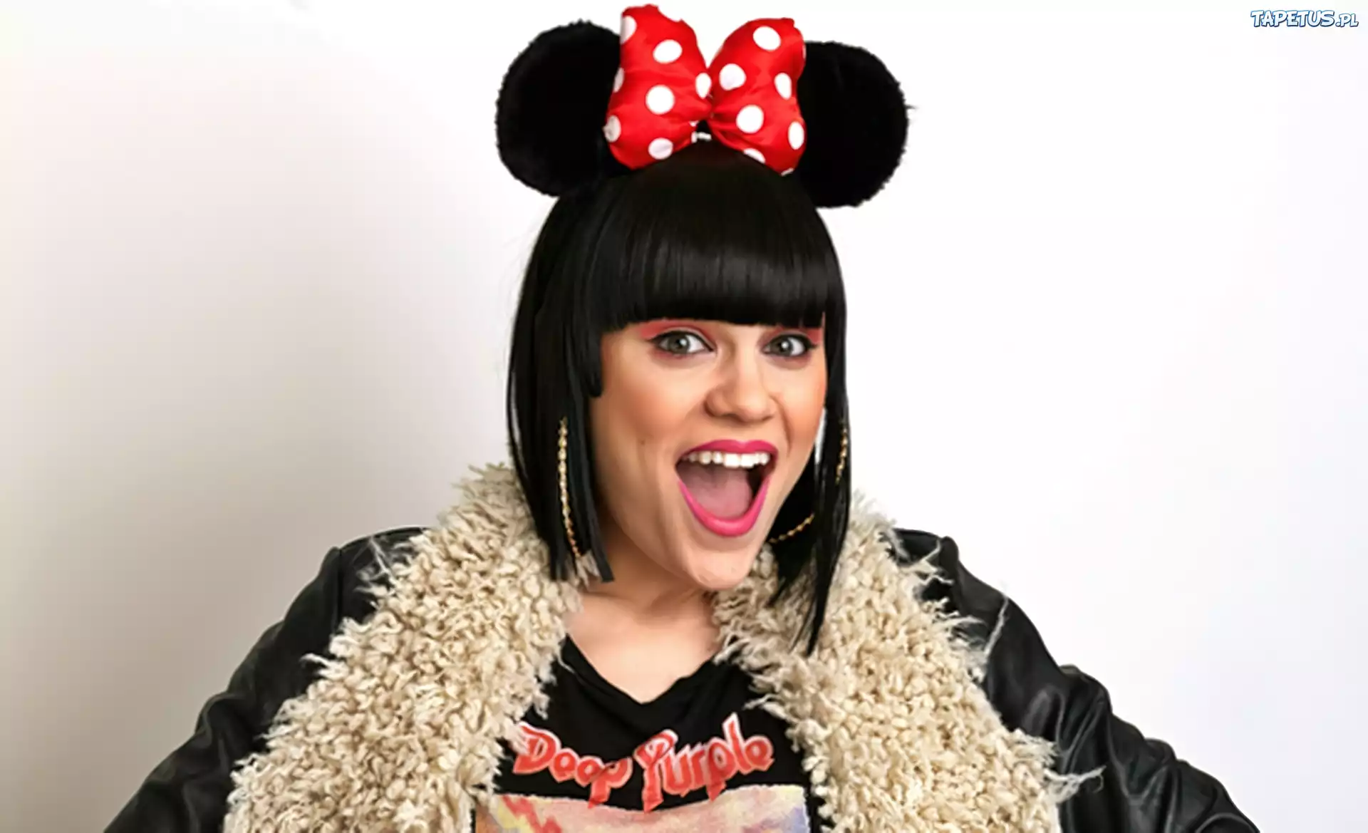 Jessie J., Kokarda
