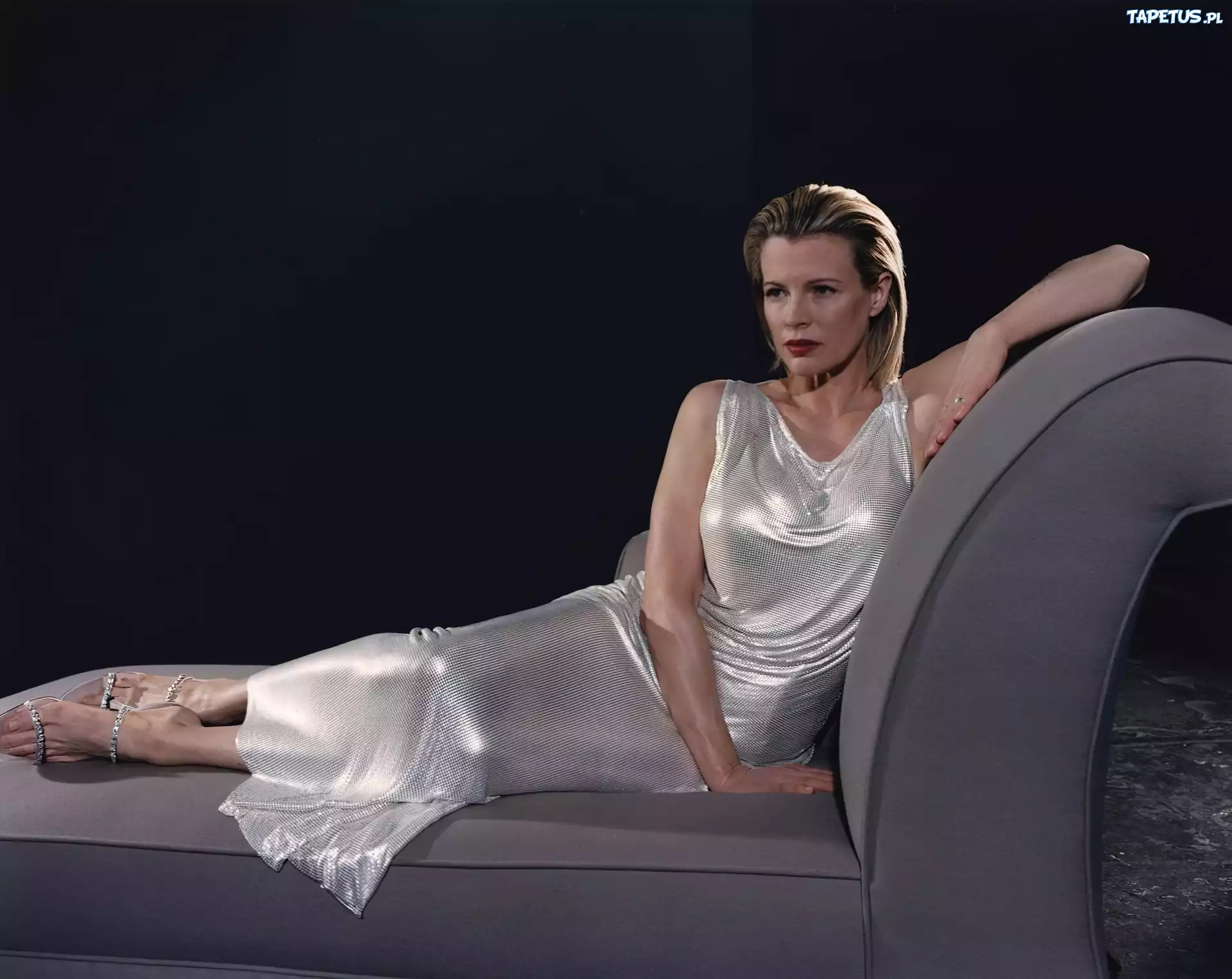 Kim Basinger, Fotel