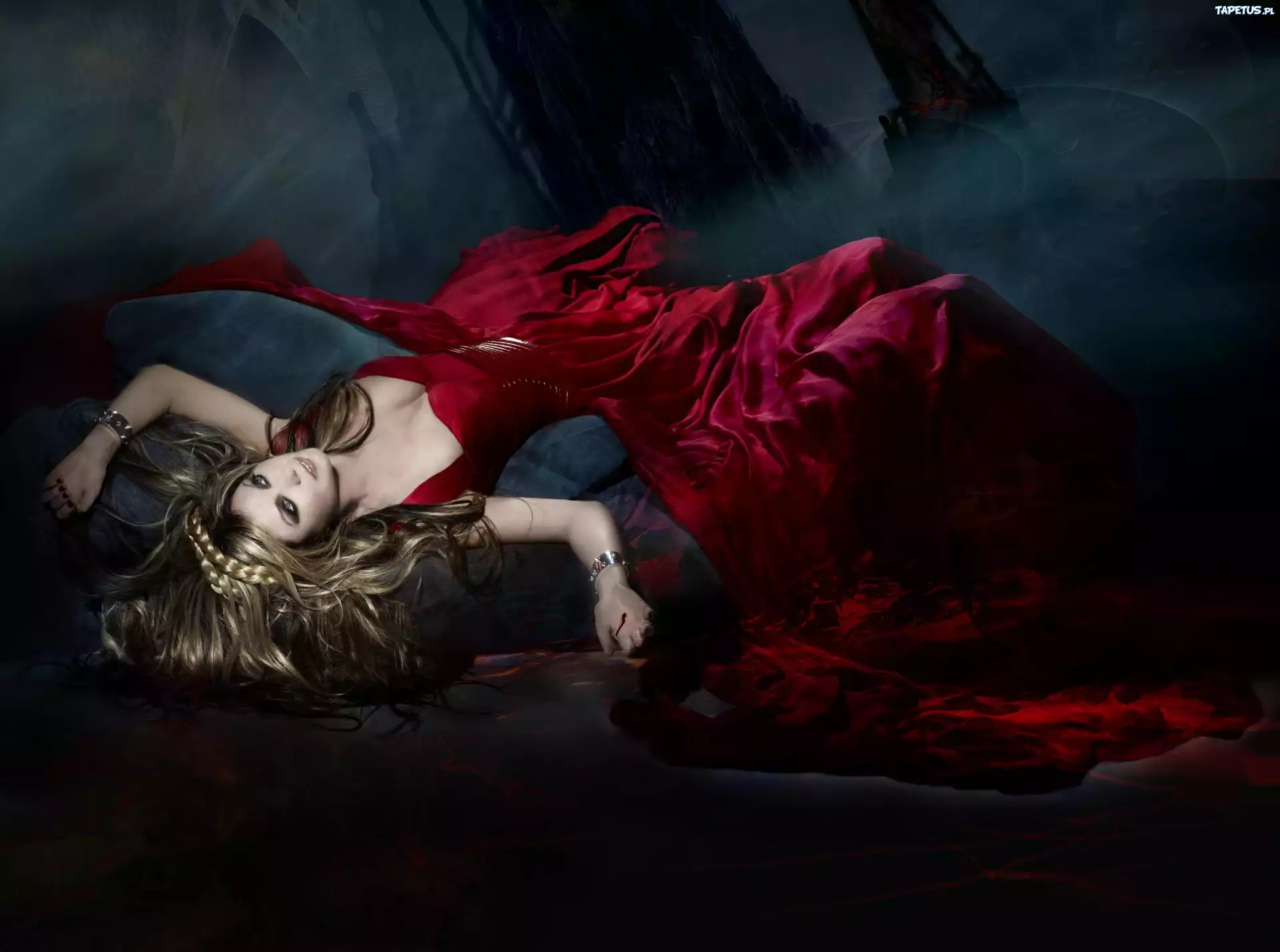 Sarah Brightman, Czerwona, Suknia