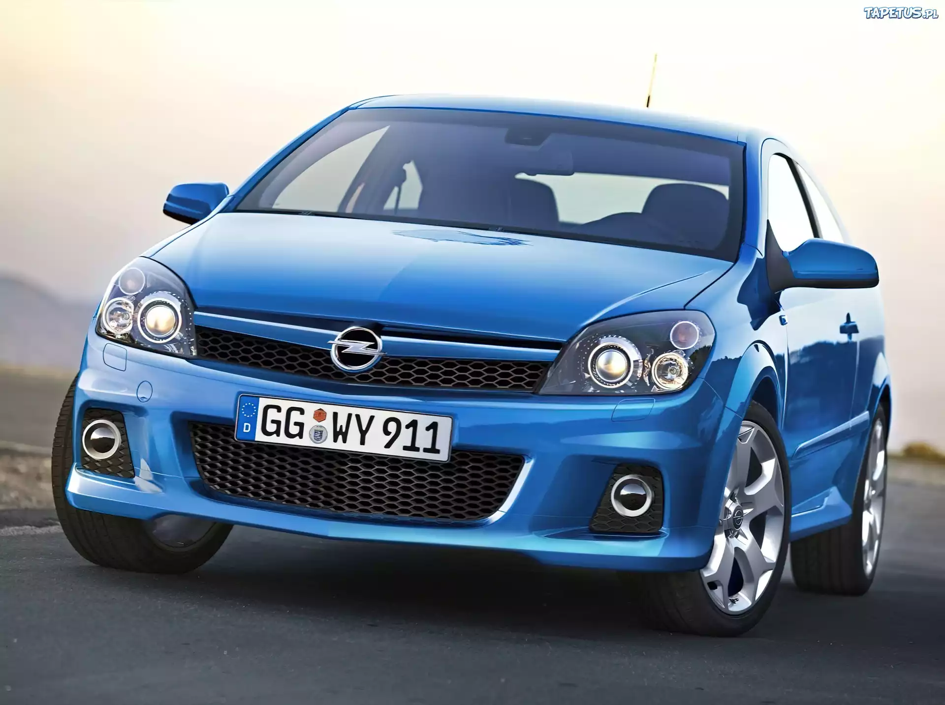 Opel Astra OPC