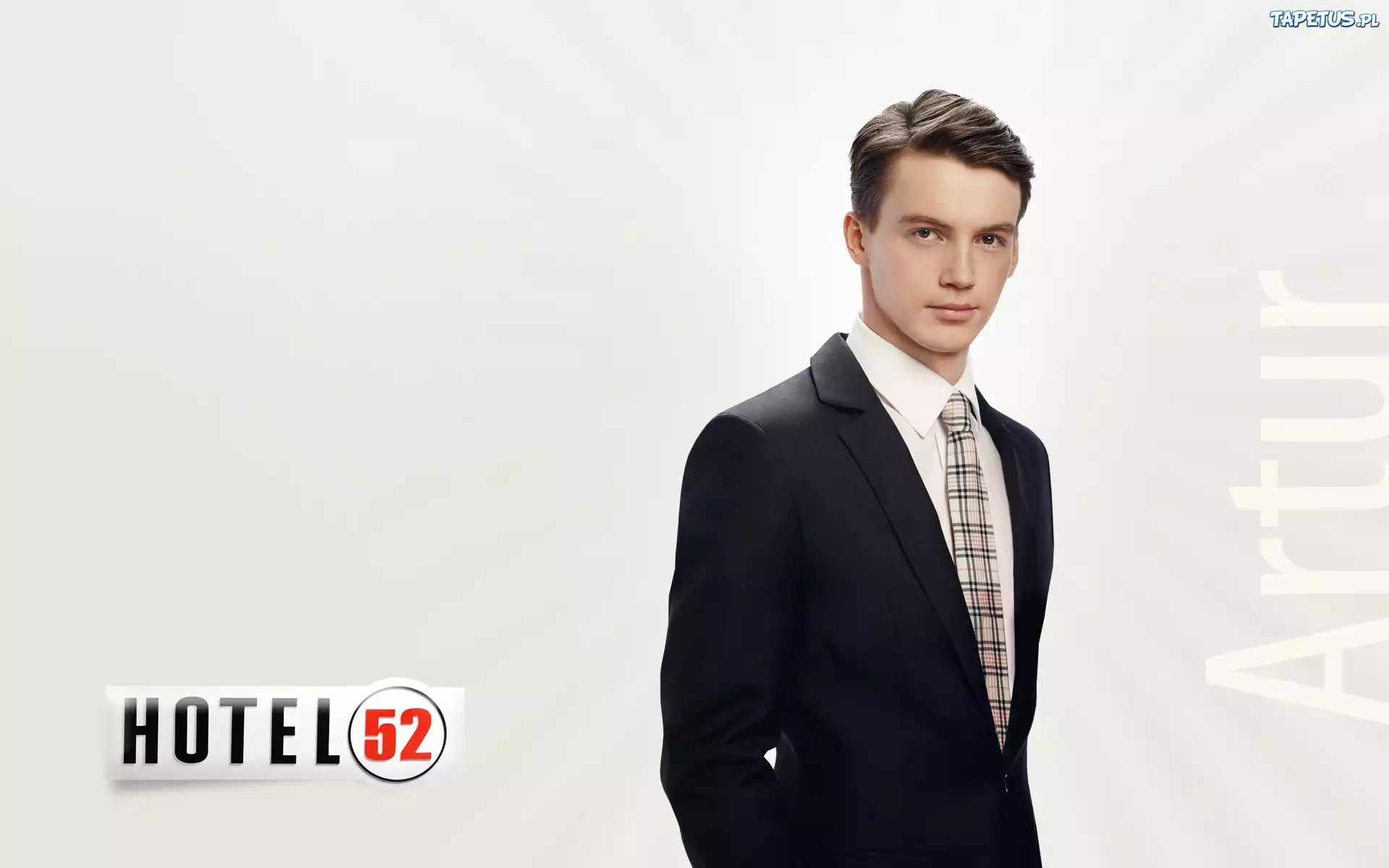 Serial, Hotel 52, Artur