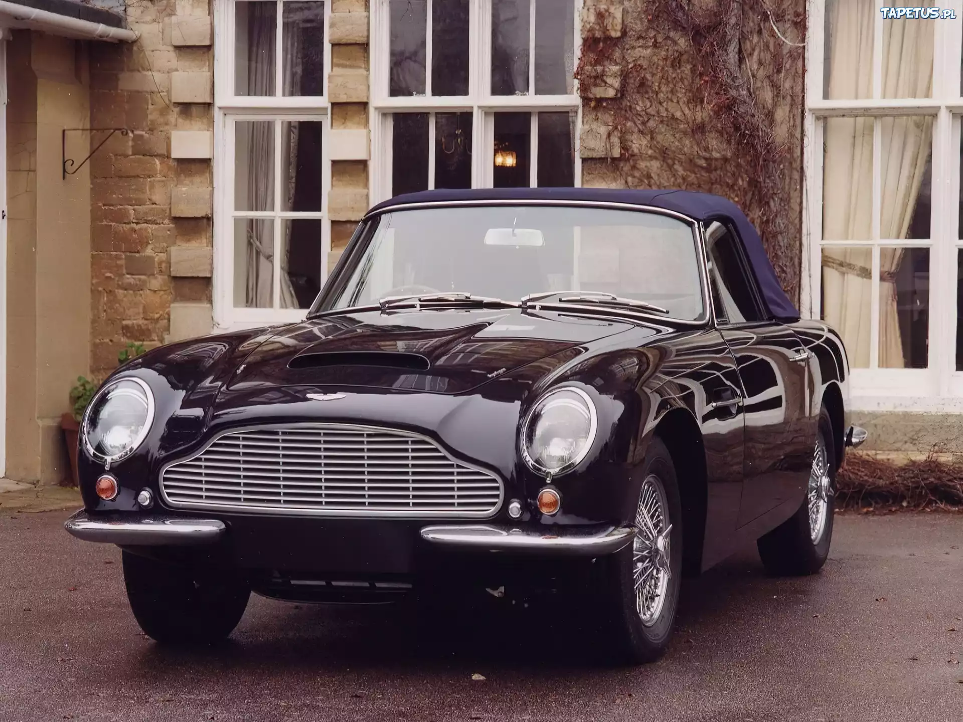 Aston Martin DB6, Volante, Składany, Dach