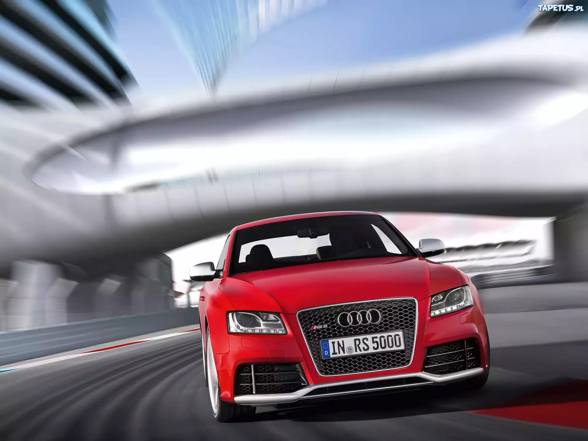 Audi RS5, Atrapa, Maska