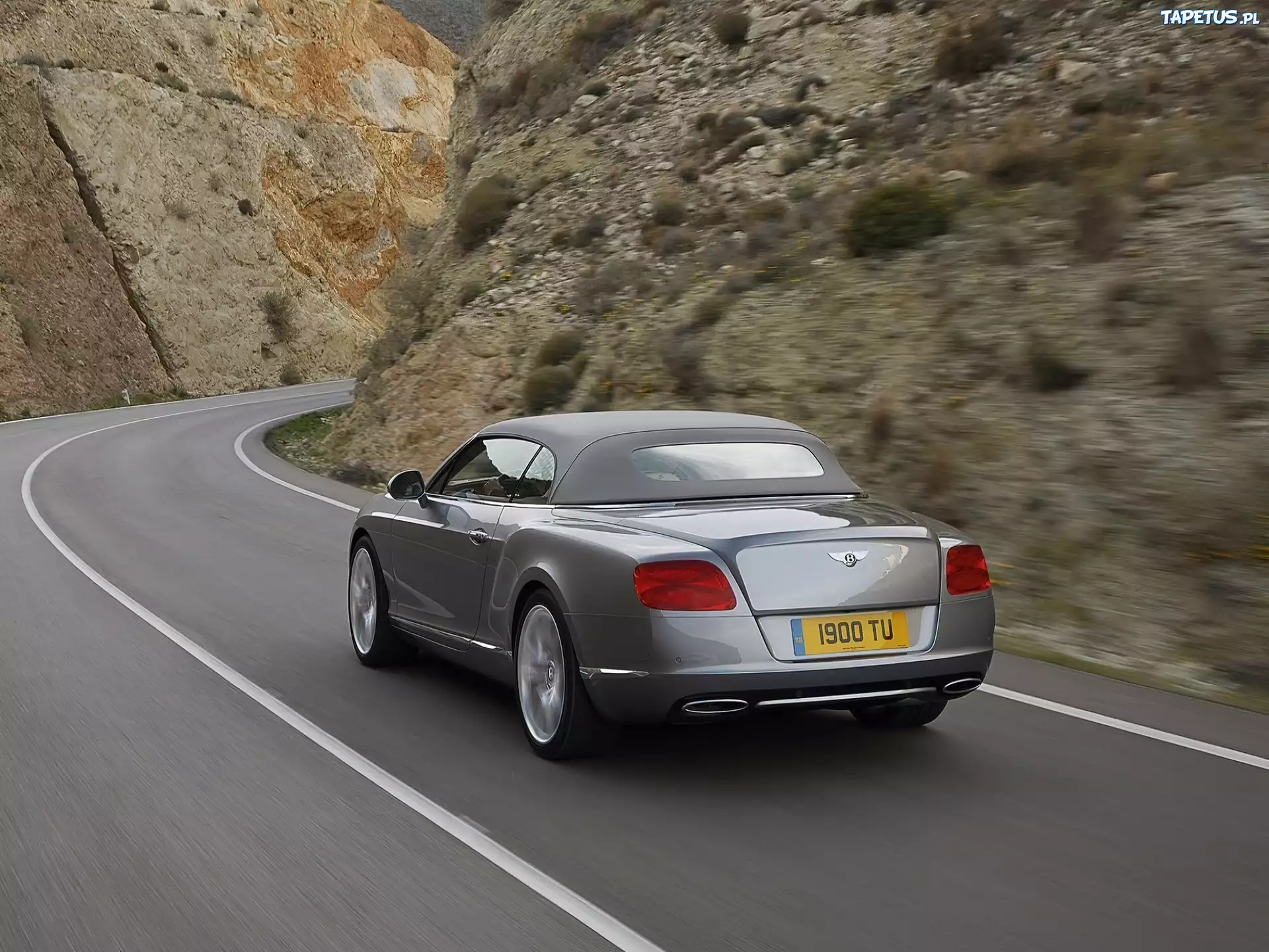 Bentley Continental GTC, Bagażnik, Droga