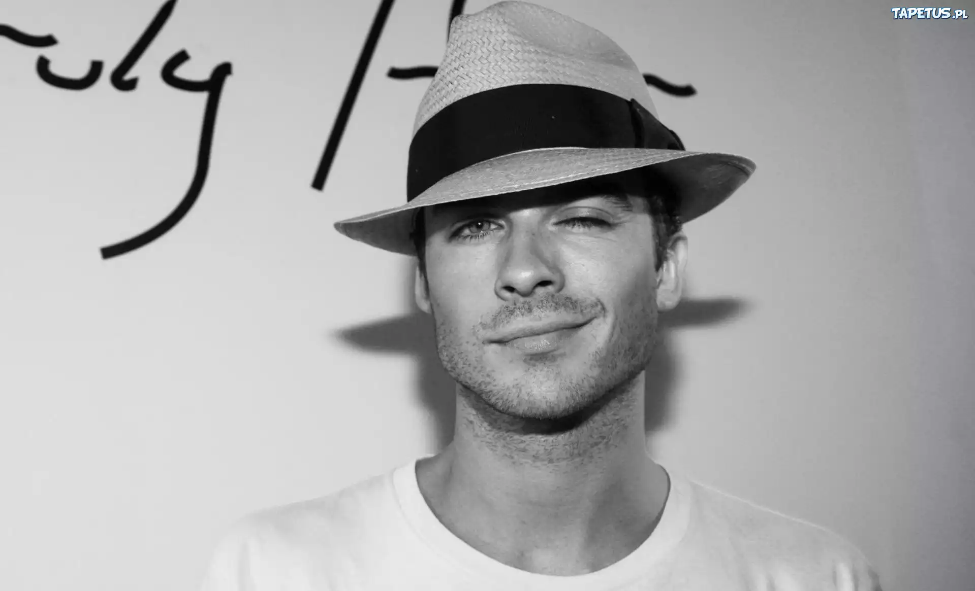 Ian Somerhalder, Kapelusz