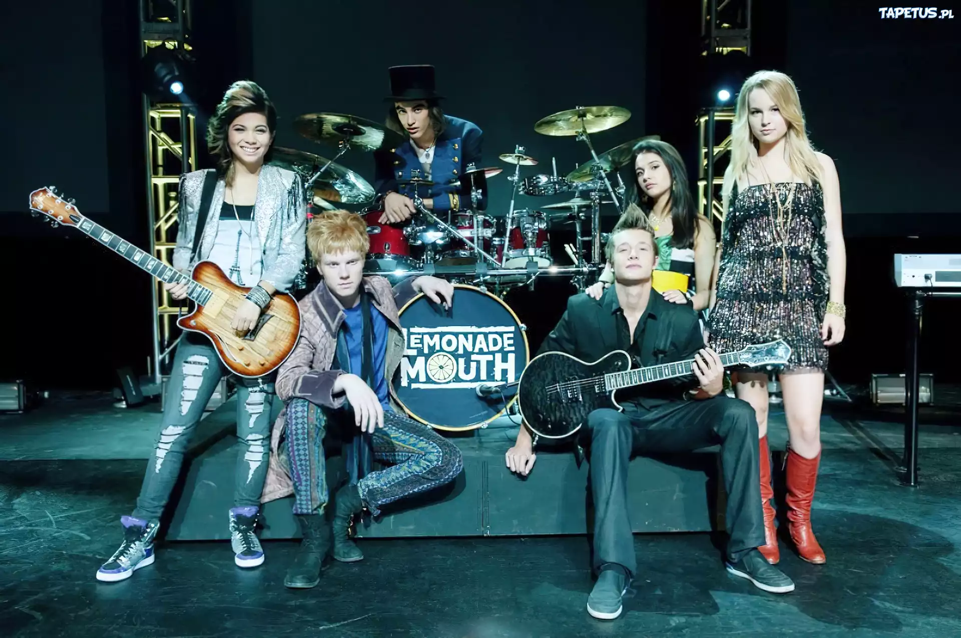 Adam Hicks, Bridgit Mendler, Hayley Kiyoko, Blake Michael, Naomi Scott, Lemonade Mouth
