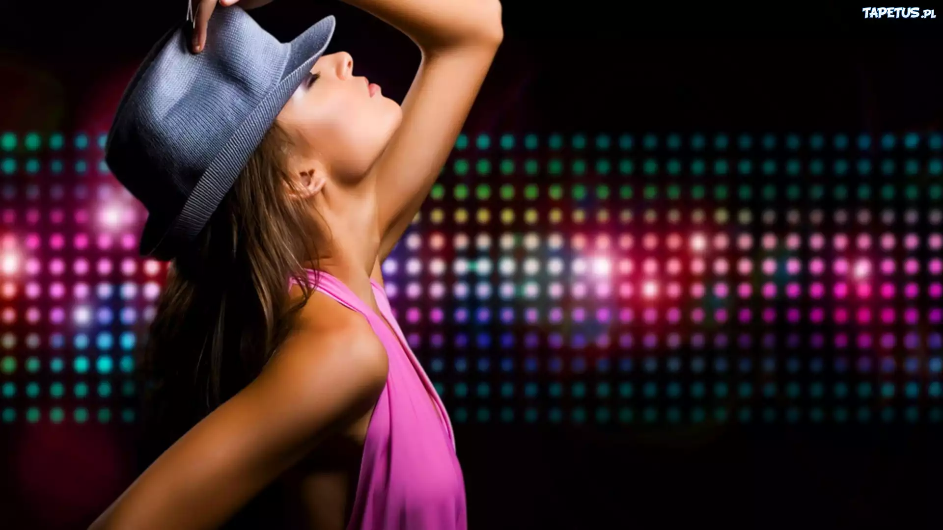 Дорн Вики. Девушка танцует. Девушка танцует в клубе. Девушка в шляпе. Современная танцевальная музыка песни