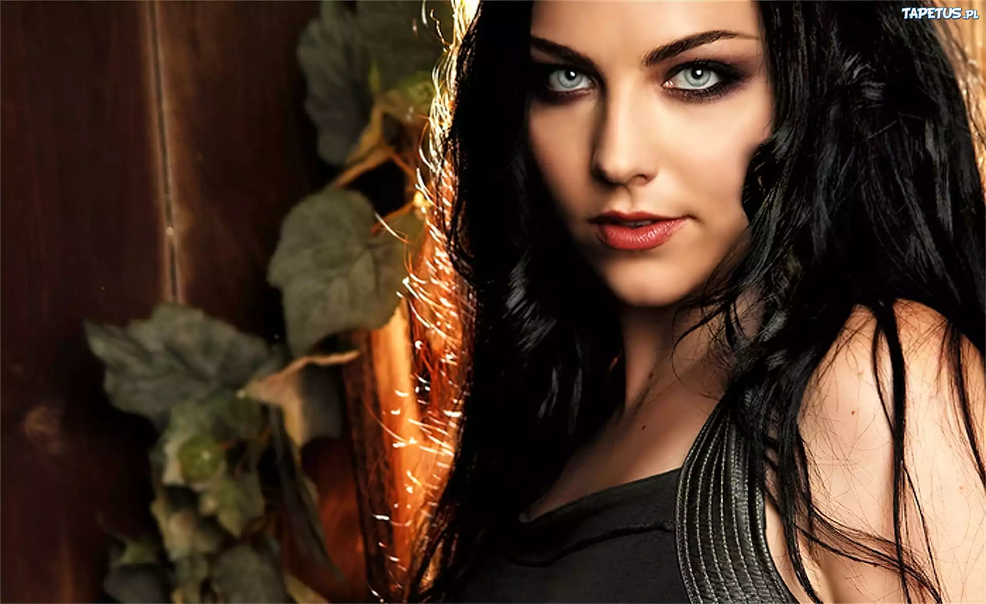 Zmysłowa, Amy Lee