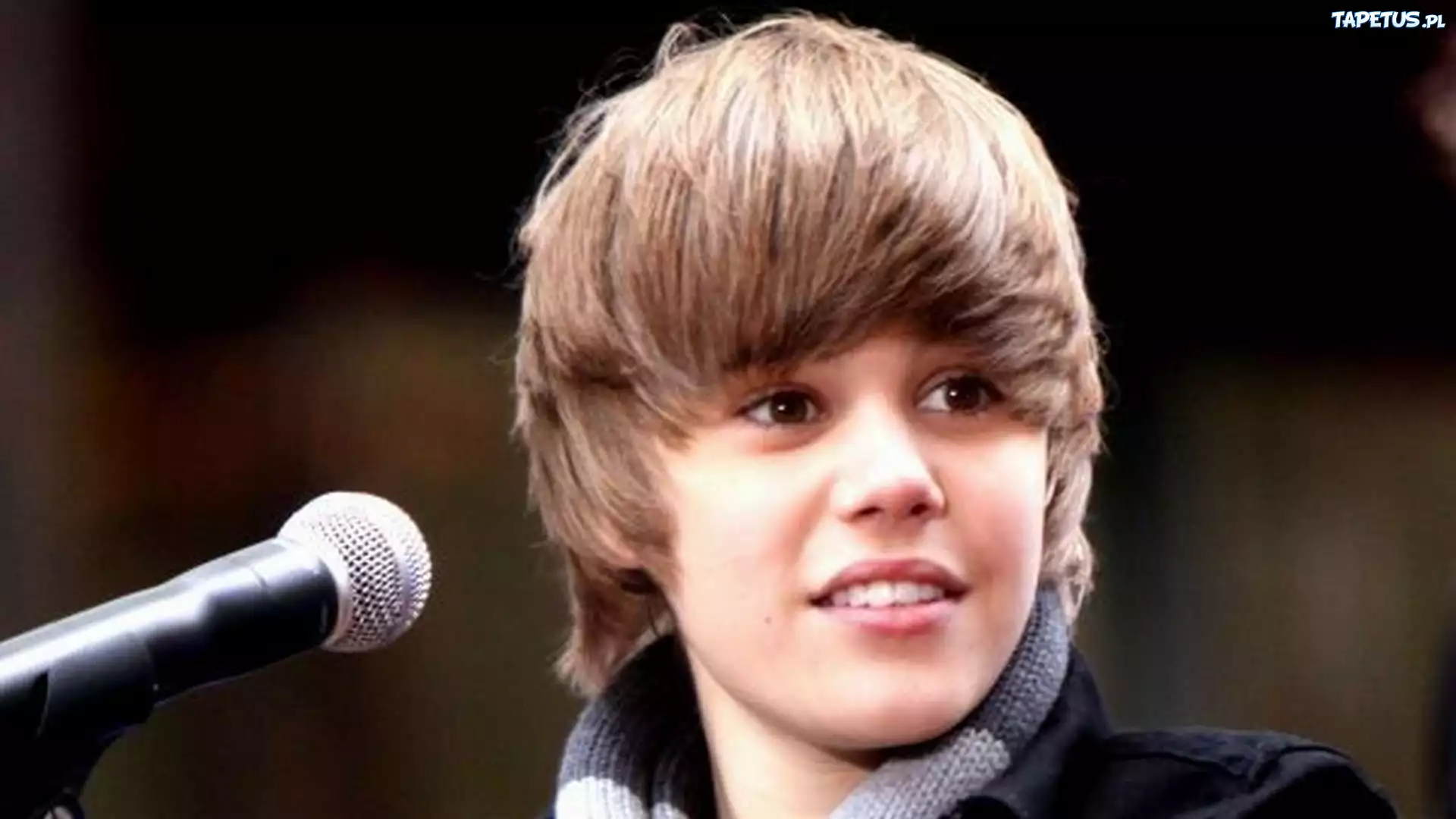 Justin Bieber, Mikrofon