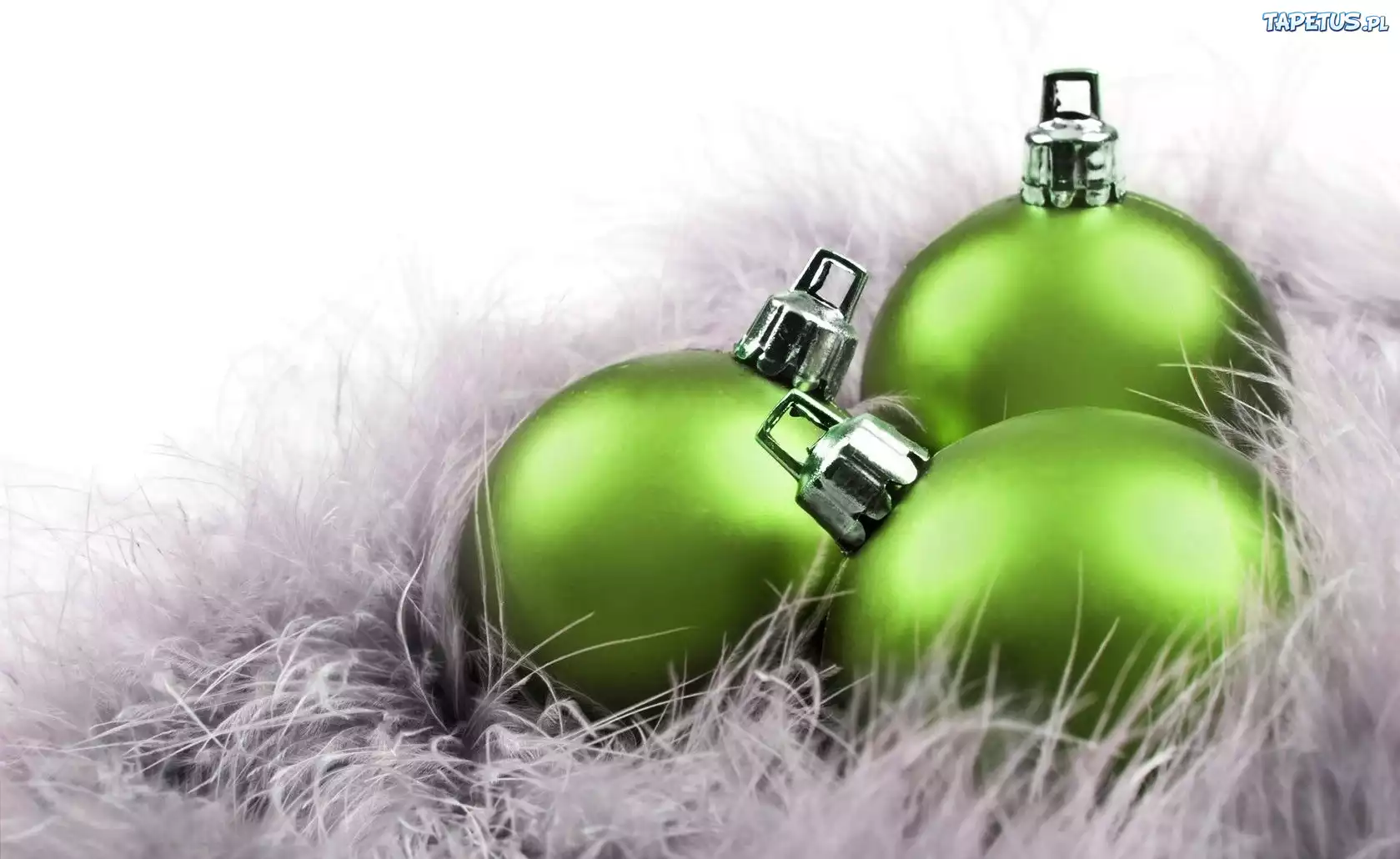 Zielone, Bombki