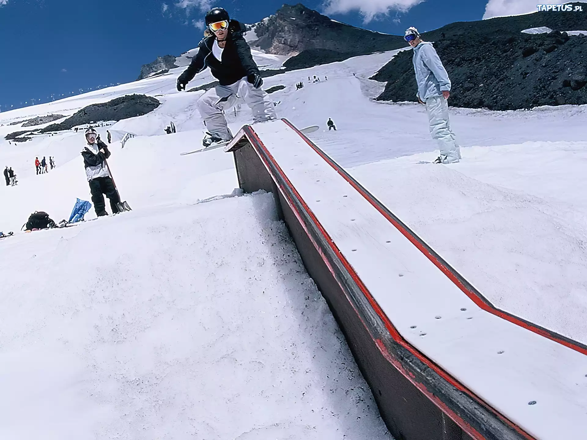 Snowbording,deska ,śnieg, zima , rampa